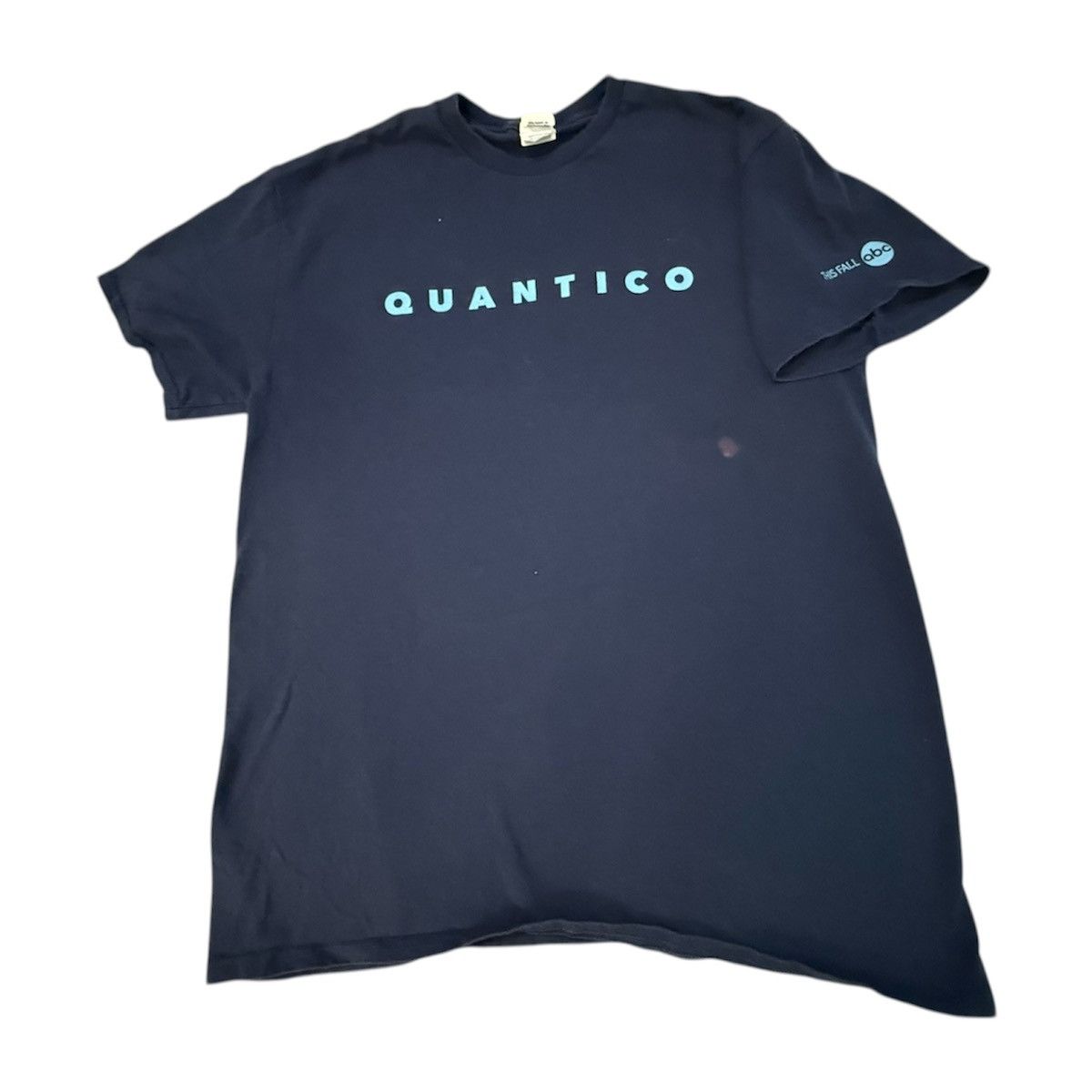Vintage Near Vintage 00s Quantico ABC TV Series T-Shirt Size US L / EU 52-54 / 3 - 1 Thumbnail