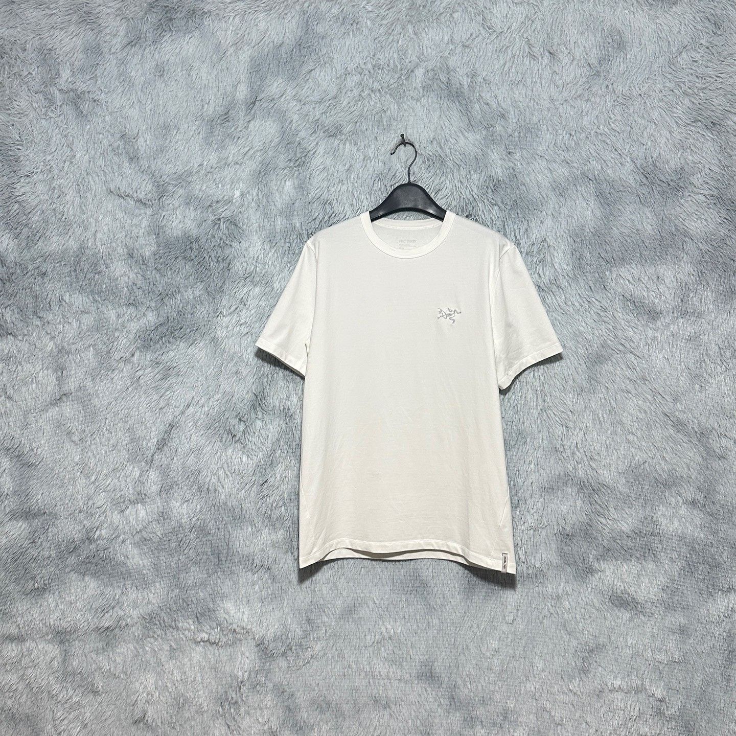 Arc'teryx Arcteryx Captive Arc'Word Logo Short Sleeve T-Shirt Size US M / EU 48-50 / 2 - 1 Thumbnail