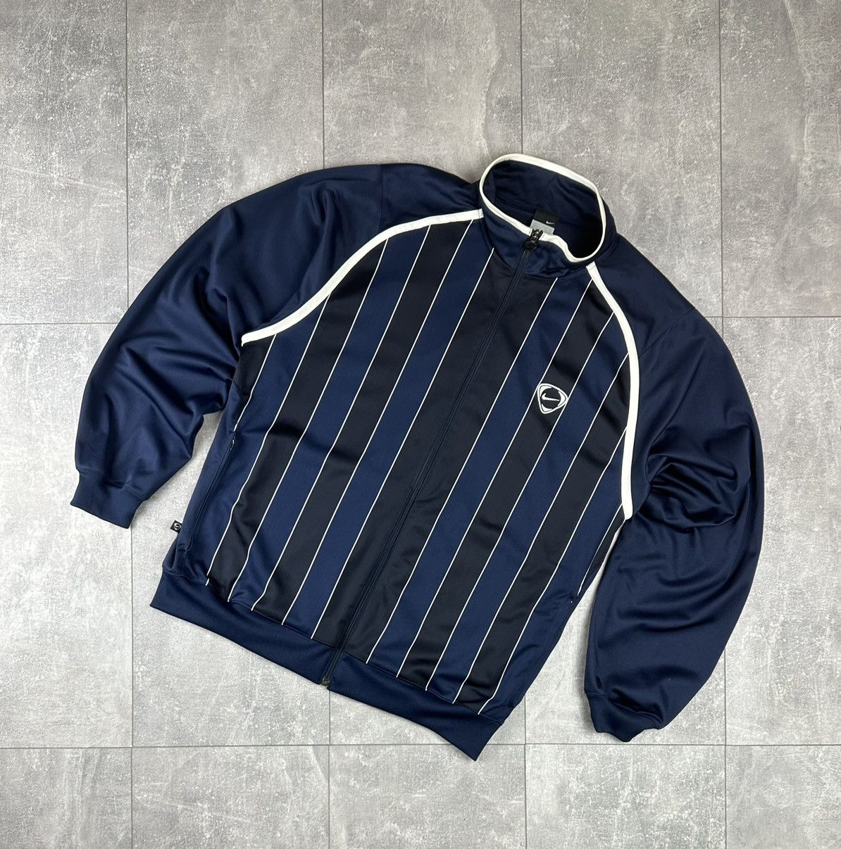 Nike Nike Vintage Retro Small Swoosh Logo Track-Top Jacket Size US XL / EU 56 / 4 - 1 Thumbnail