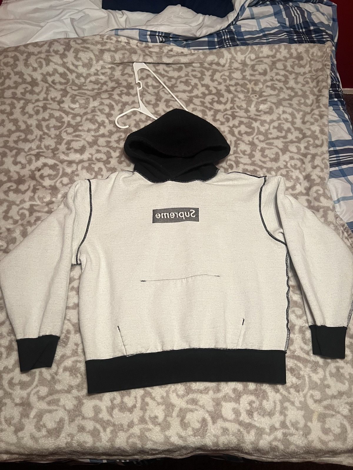 Supreme Supreme Inside Out Box Logo Hooded Sweatshirt SS23 Size US S / EU 44-46 / 1 - 3 Thumbnail