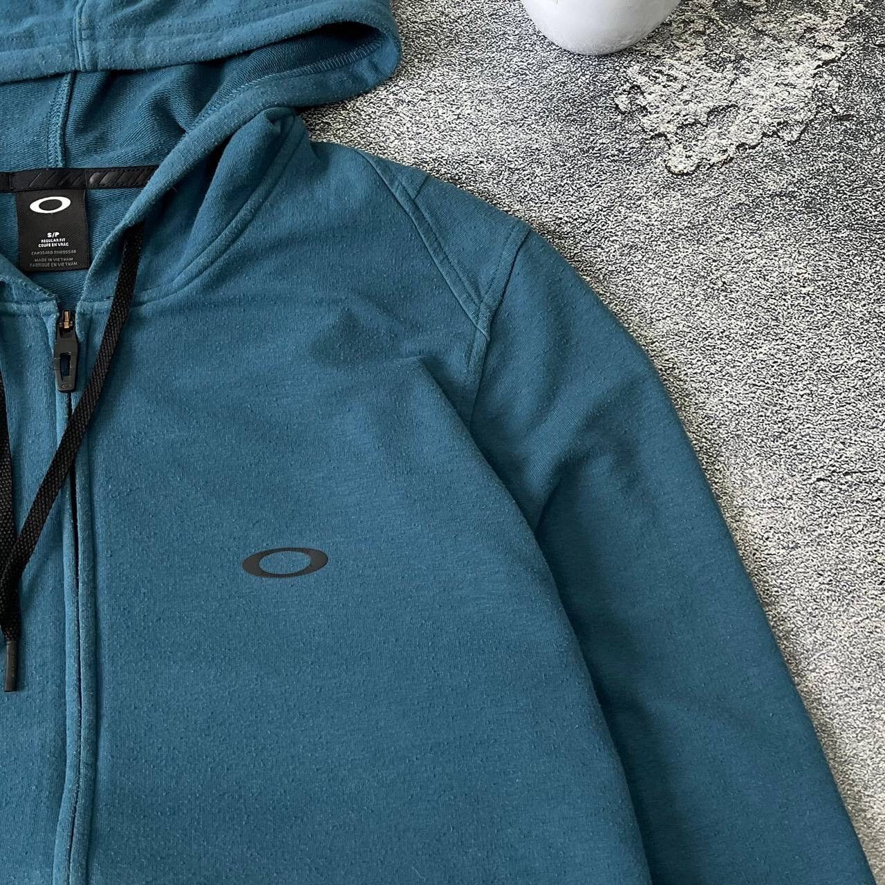 Oakley Vintage Blue Oakley Full Zip Mini Logo Graphic Print Grey Size US S / EU 44-46 / 1 - 13 Thumbnail