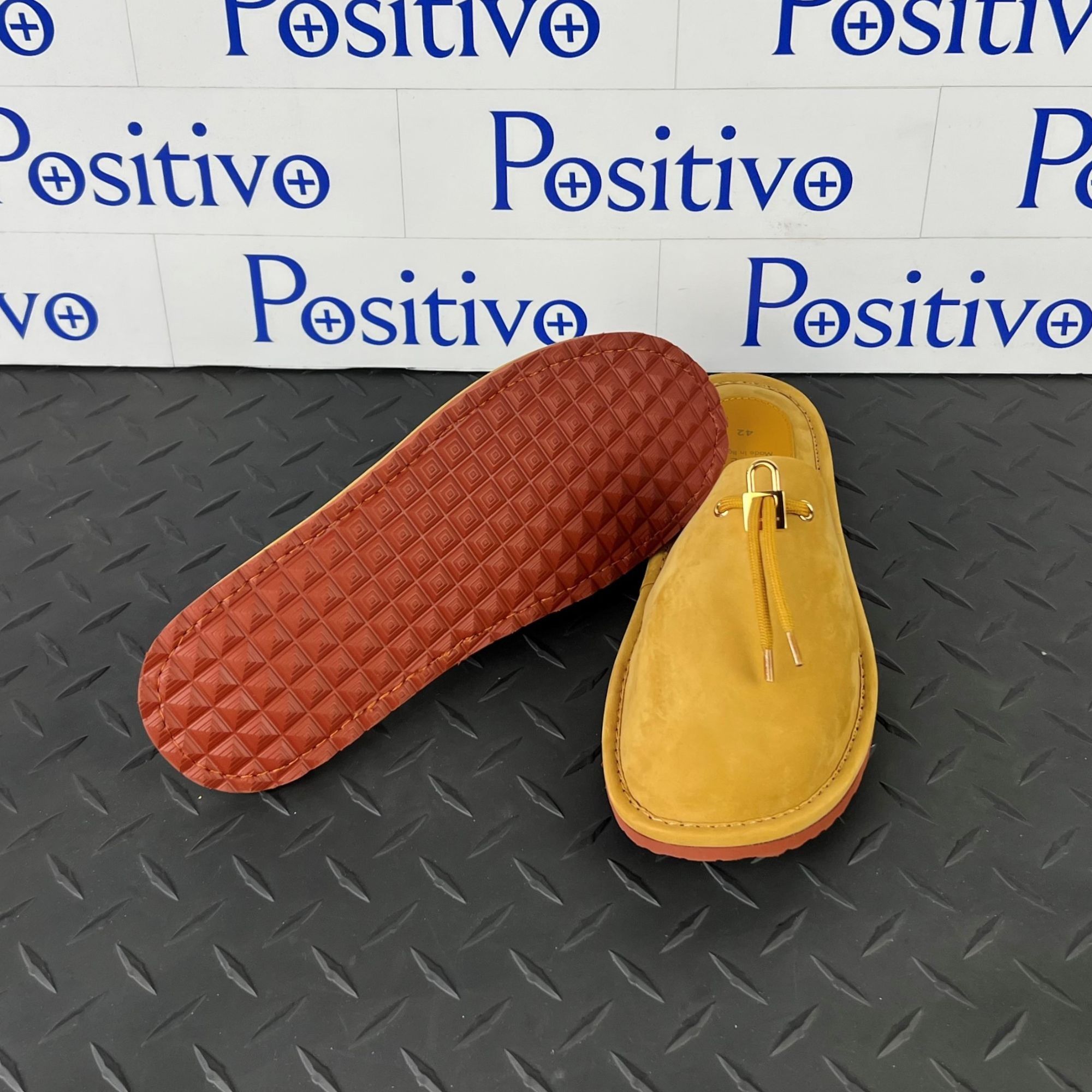 Buscemi Buscemi Greenwich Wheat Gum Suede Slippers US 9 SAMPLE Size US 9 / EU 42 - 5 Thumbnail