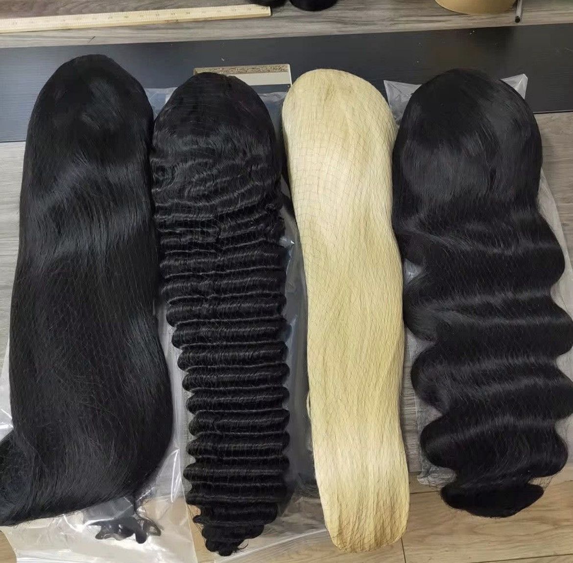 Other 30 inch black lace frontal wig Size ONE SIZE - 1 Preview