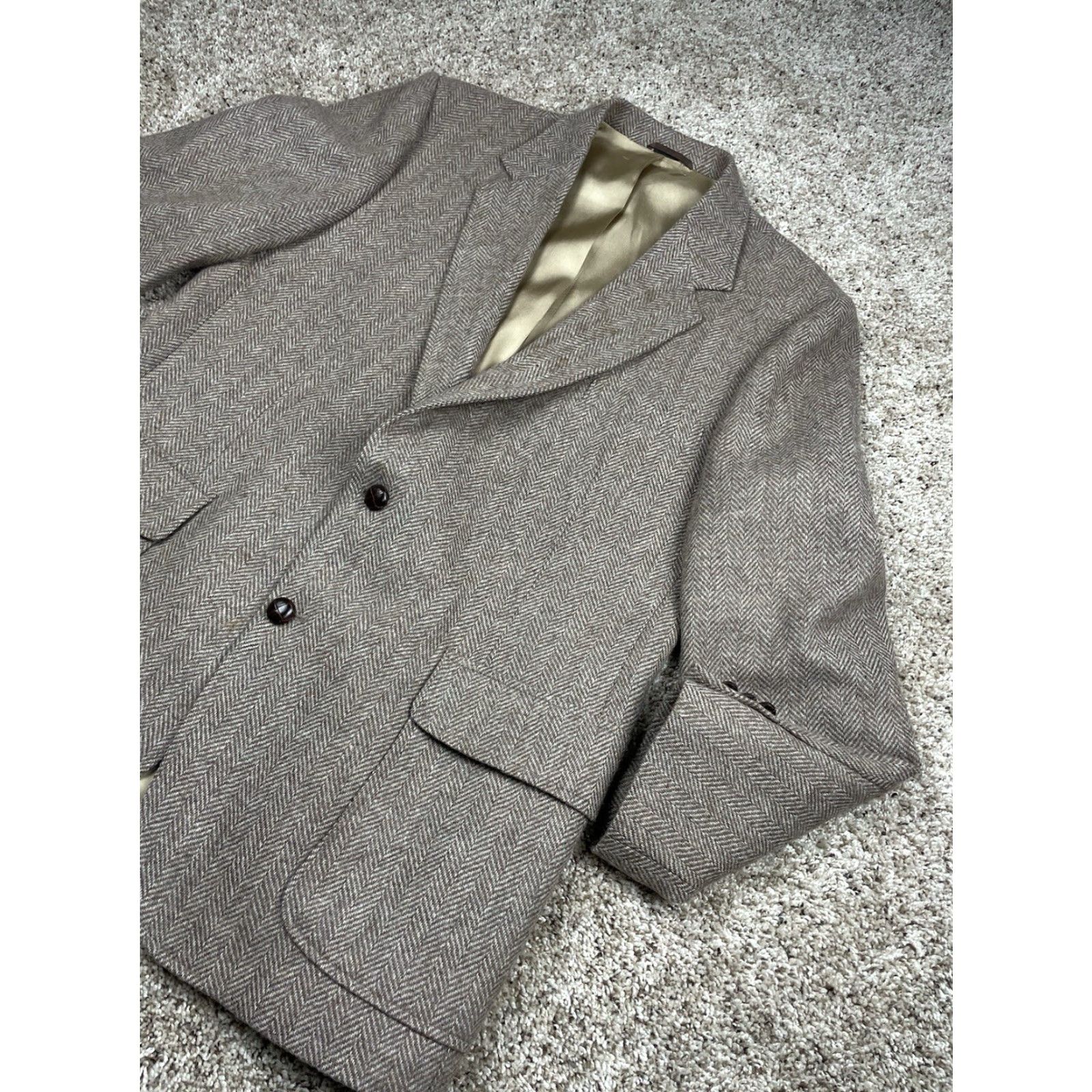 Haggar VINTAGE Haggar Imperial Tweed Blazer Jacket 44 Brown Herringbone Pockets 80s Mens Size 44R - 2 Thumbnail