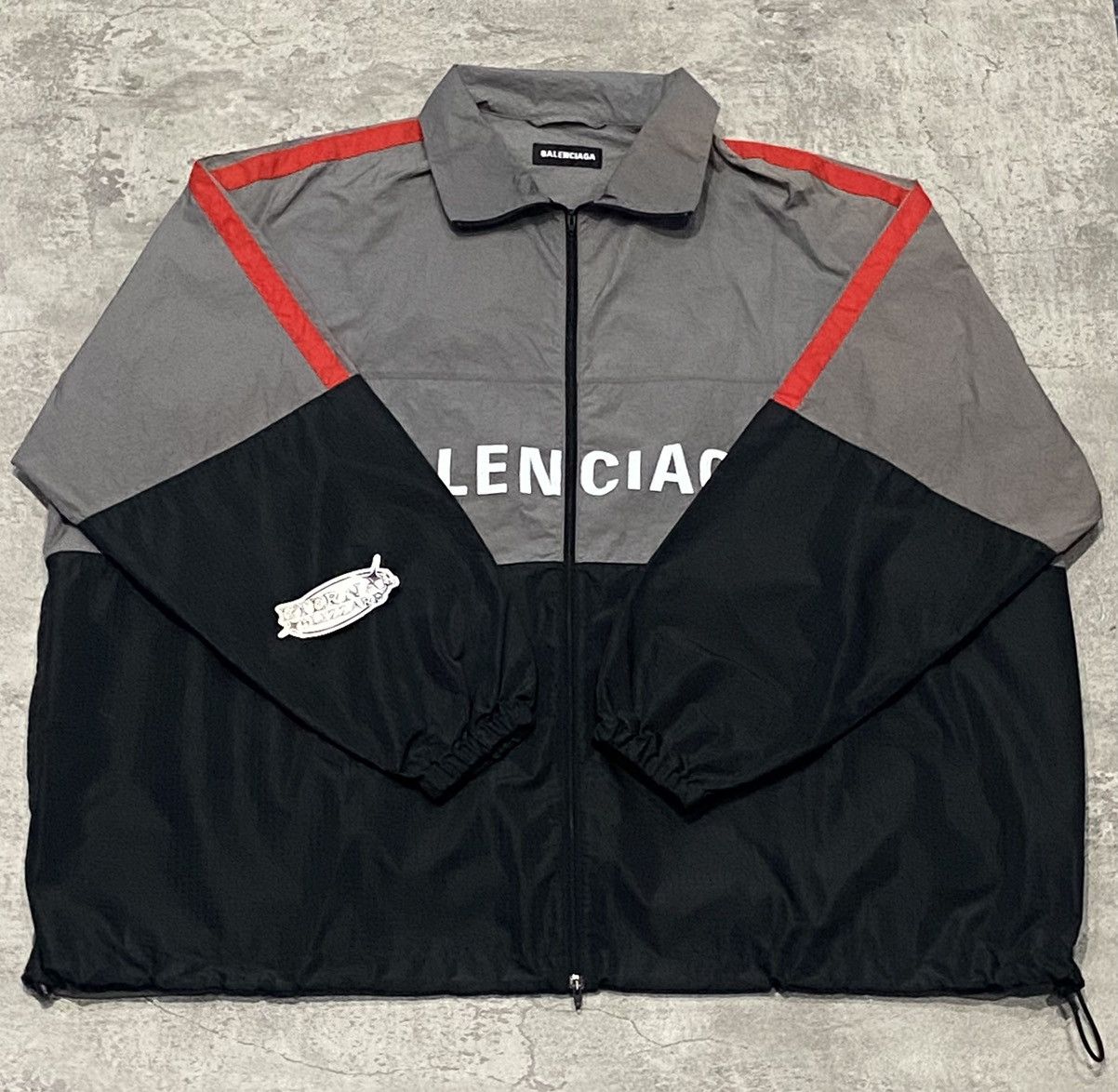 Balenciaga Balenciaga Logo Gray Windbreaker Size US XL / EU 56 / 4 - 1 Thumbnail