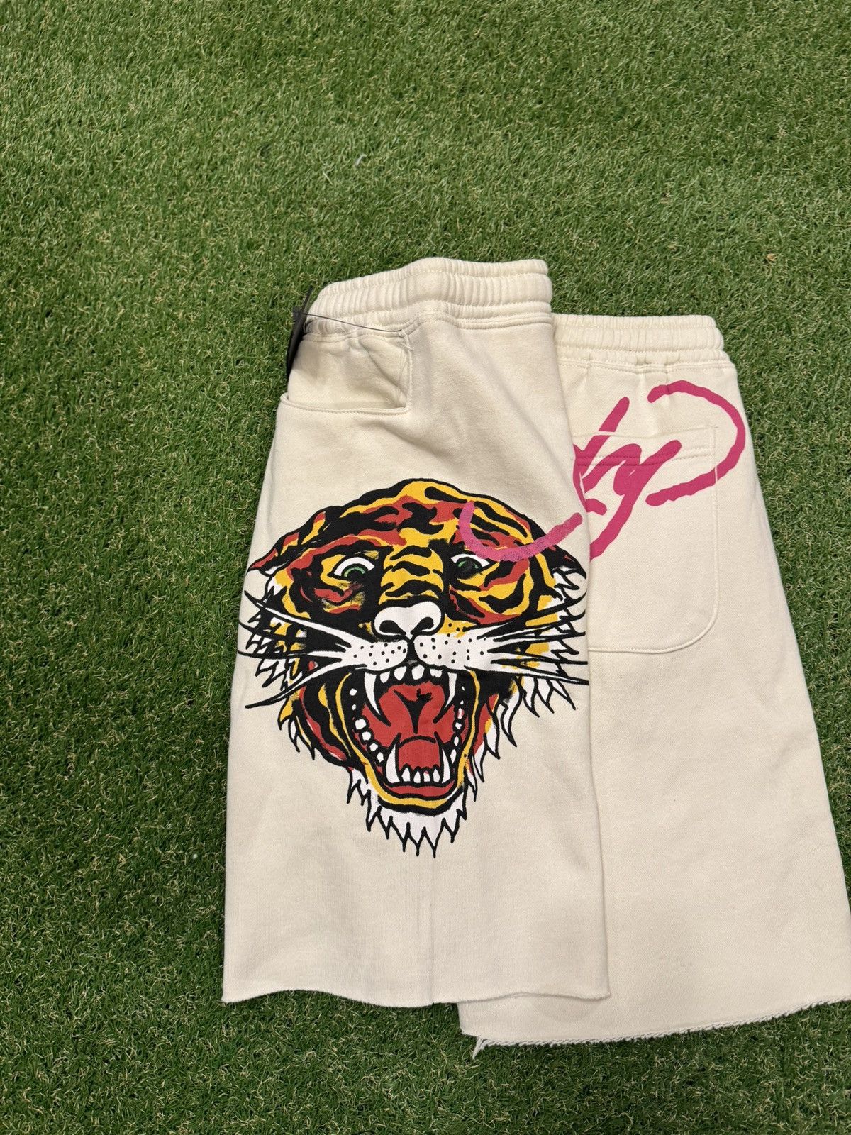 Ed Hardy Ed Hardy Retro Tiger Sweat Shorts Size US 34 / EU 50 - 4 Thumbnail