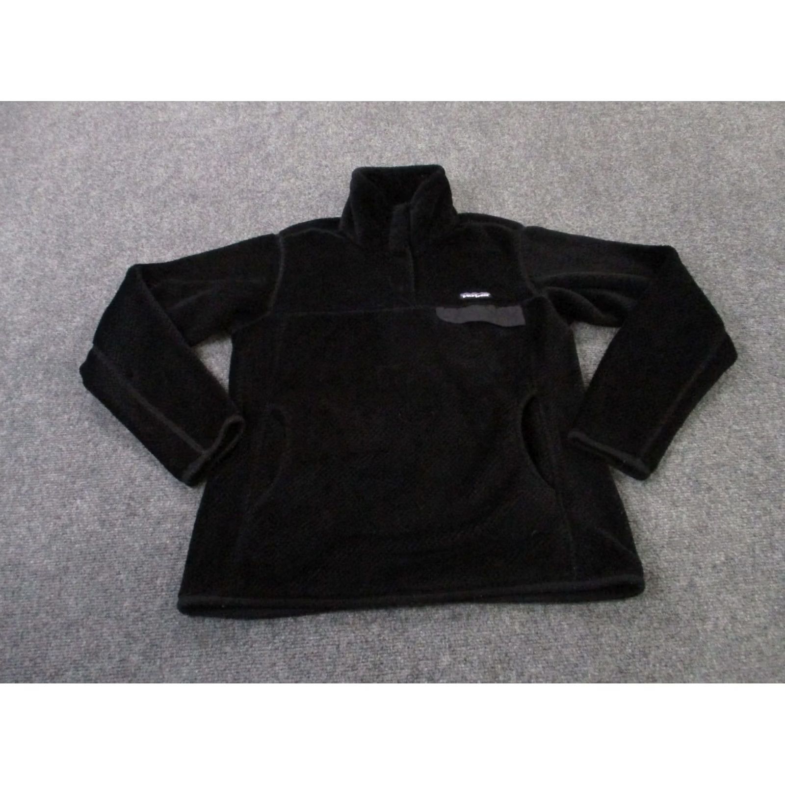 Patagonia Patagonia Jacket Womens M Black Fleece Sweater Outdoors Camping Fuzzy Snap Size M / US 6-8 / IT 42-44 - 2 Thumbnail