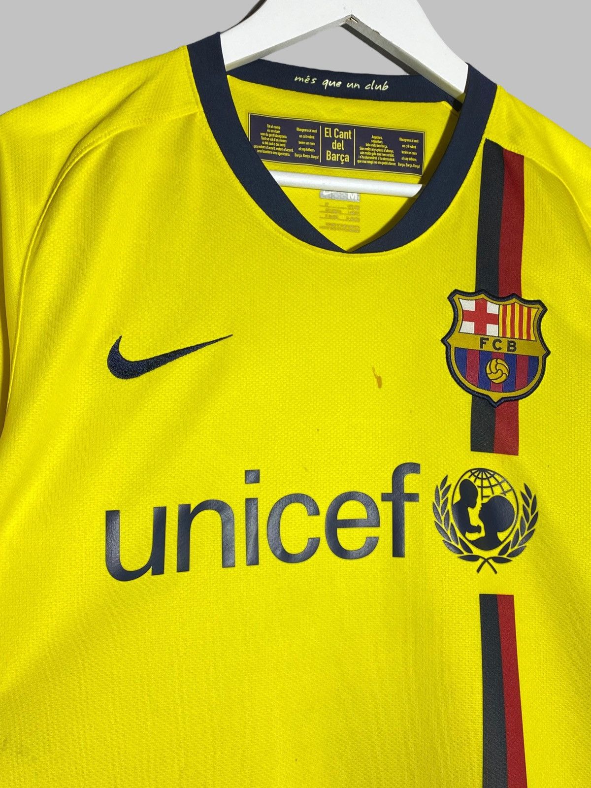 Nike Vintage Nike FC Barcelona 2008 2009 Away Football Shirt Size US M / EU 48-50 / 2 - 3 Thumbnail
