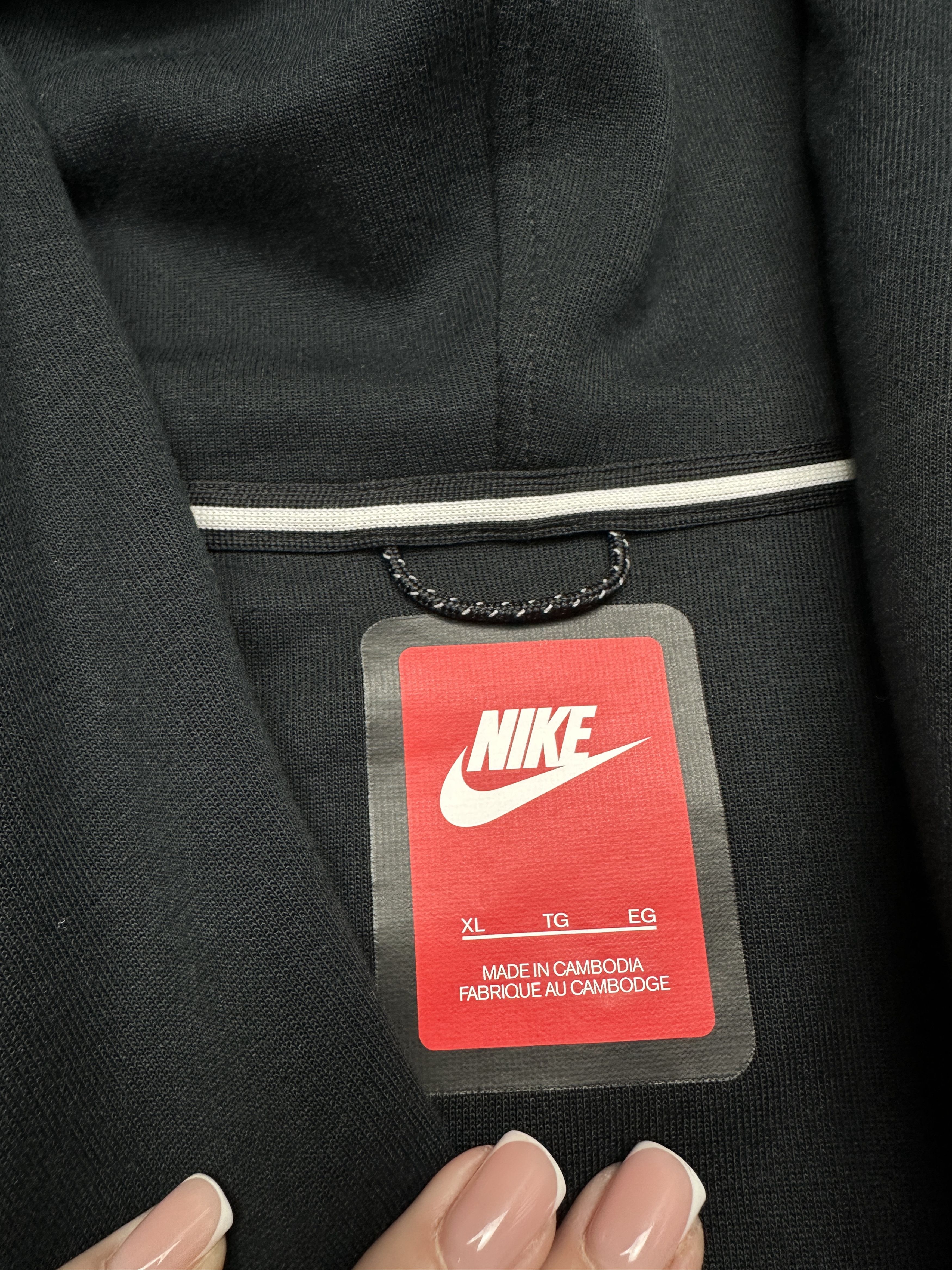 Nike × Vintage Nike Tech Fleece Womens Vest Size XL / US 12-14 / IT 48-50 - 4 Thumbnail