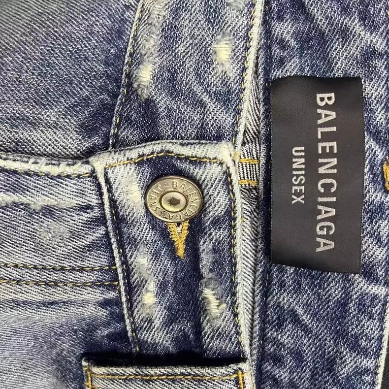 Balenciaga Balenciaga Blue Distressed Denim Jeans Size S-2505 Size US 26 / EU 42 - 3 Thumbnail