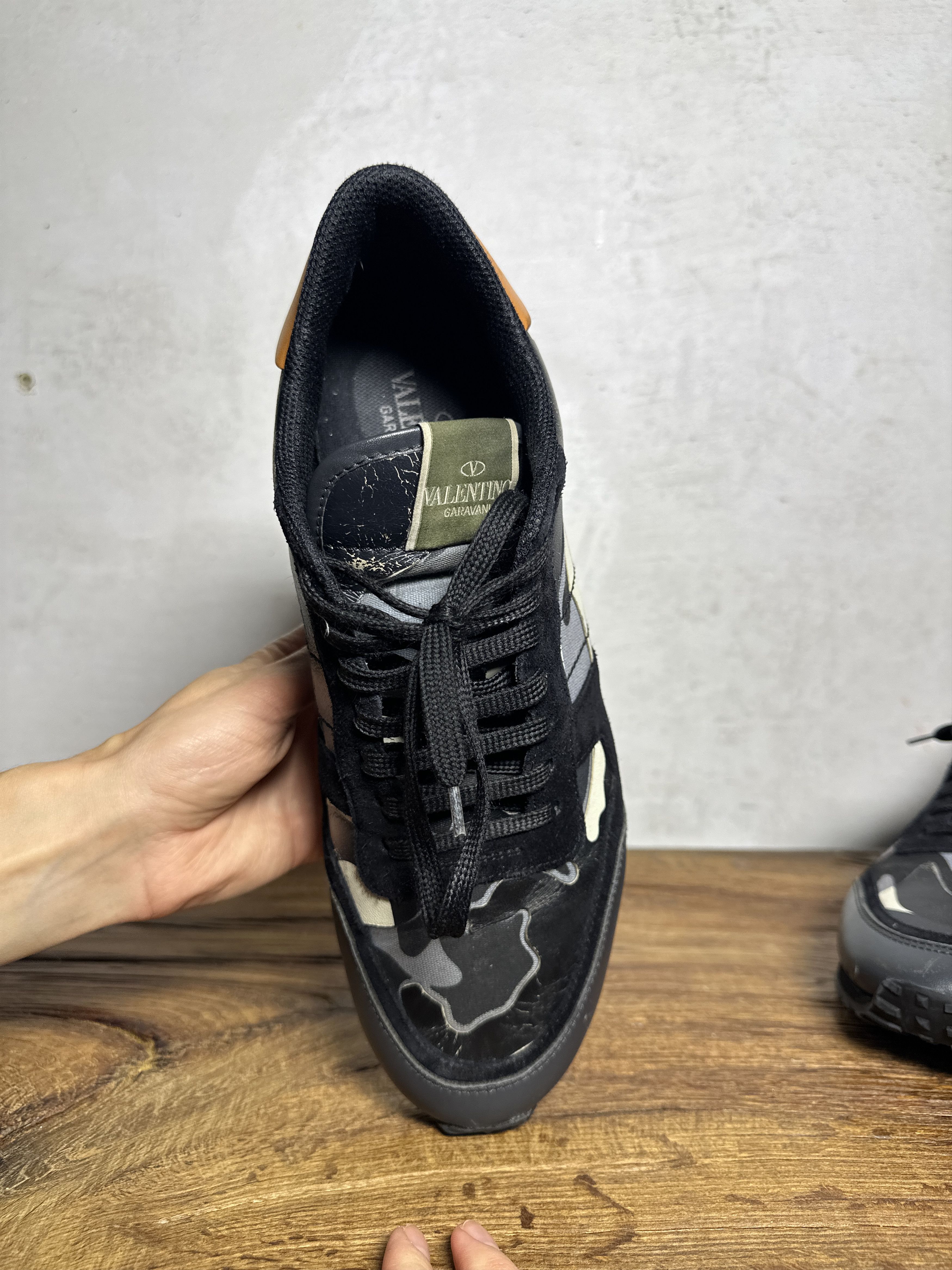 Valentino Valentino Black Canvas Leather Rockrunner Low Top Sneakers Size US 10.5 / EU 43-44 - 12 Thumbnail