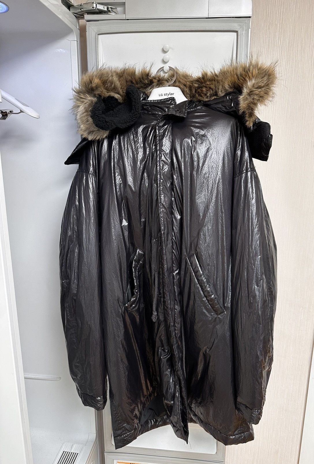Yeezy Yeezy season 5 fur hooded parka Size US M / EU 48-50 / 2 - 1 Thumbnail