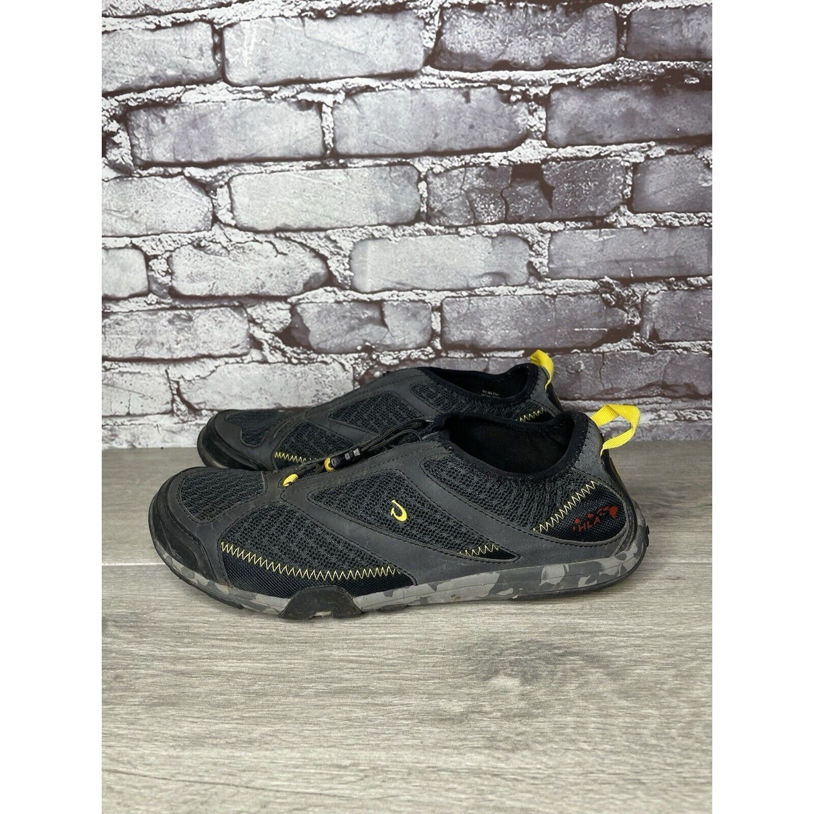 Olukai Olukai Shoes Eleu Trainer Black Camo Yellow Comfort Walking Size US 11 / EU 44 - 7 Thumbnail