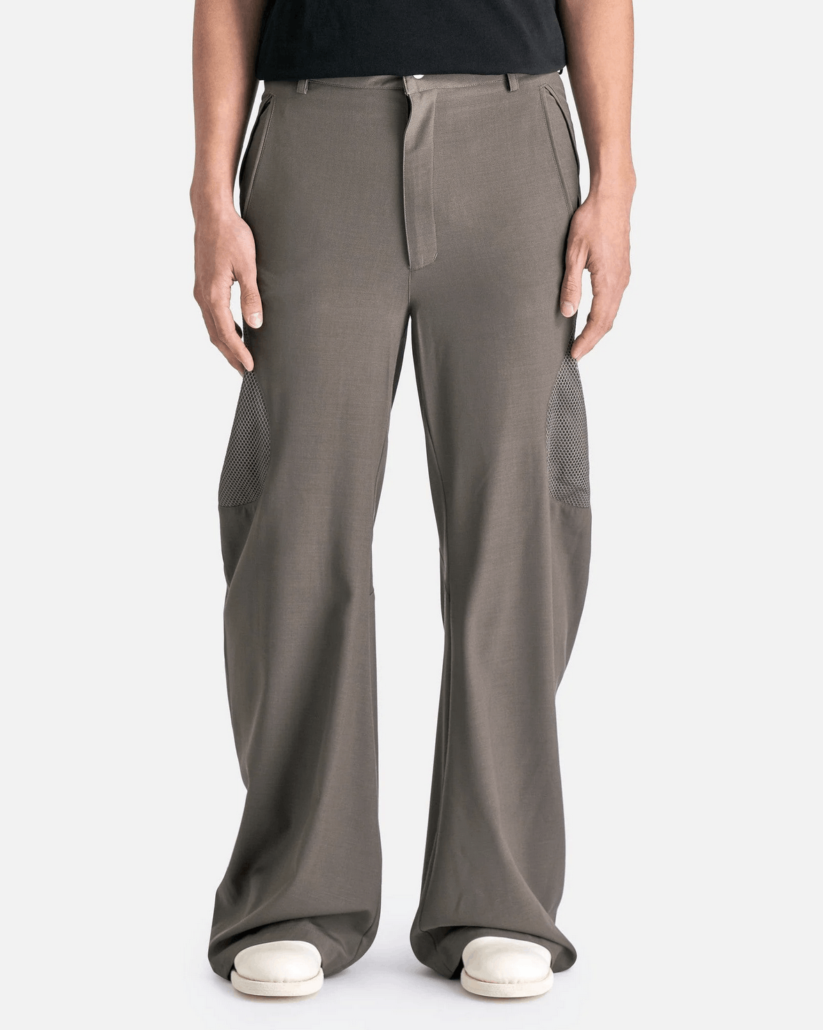 CMMAWEAR CMMAWEAR Articulated Back Zip Pants in Grey Size US 32 / EU 48 - 1 Thumbnail