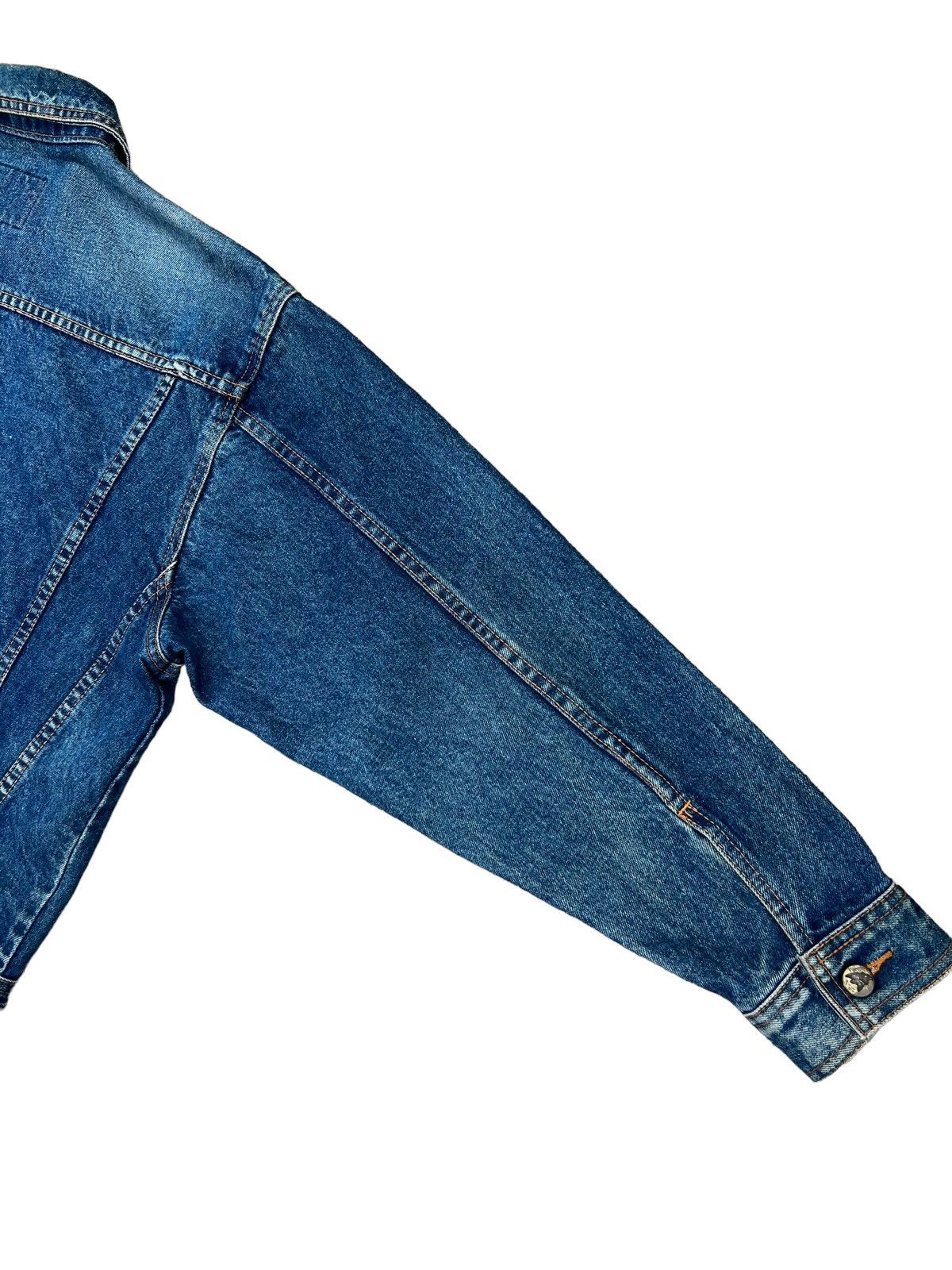 Vintage Vintage 90s Gauloises France Fade Muddy Denim Trucker Jacket Size US M / EU 48-50 / 2 - 20 Thumbnail