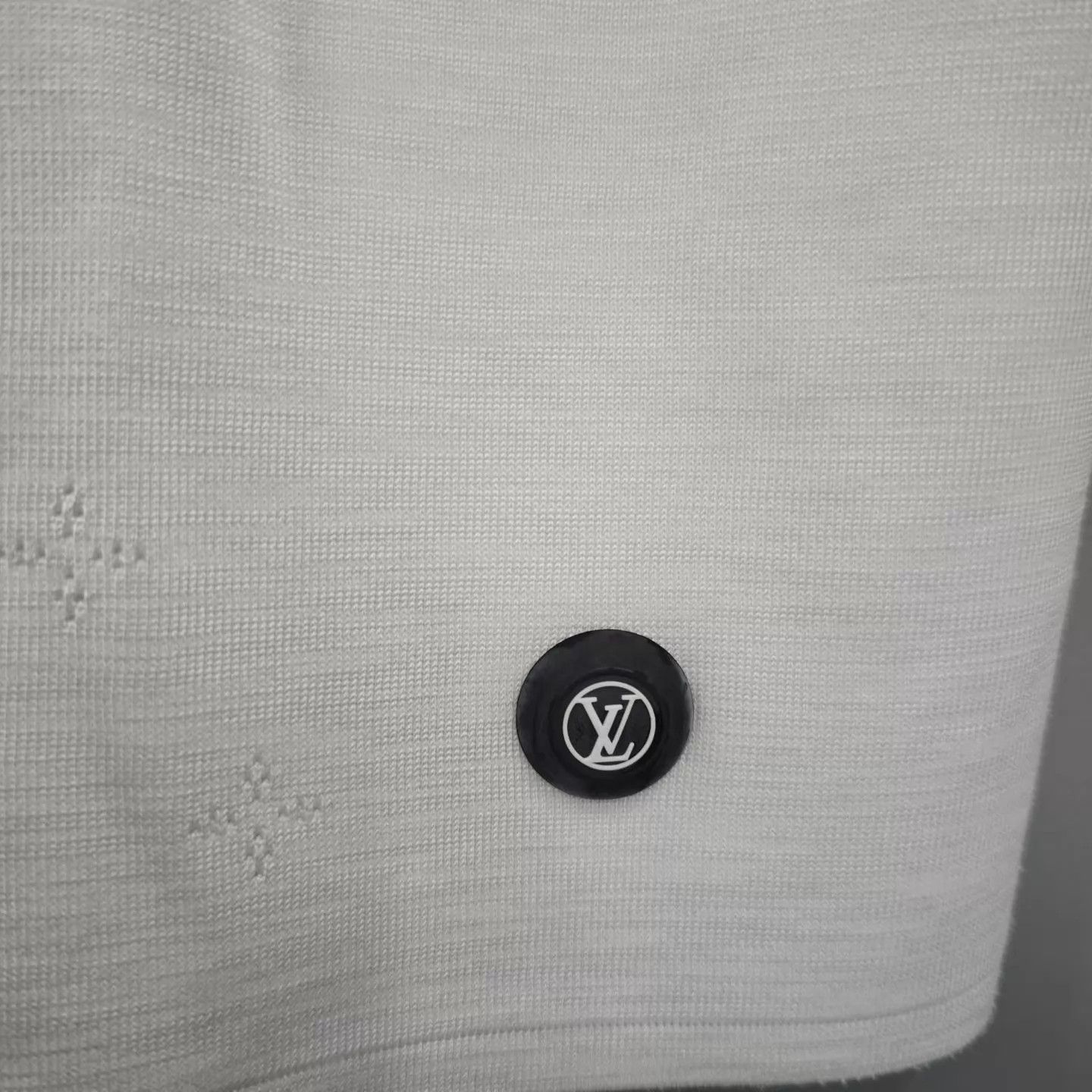 Louis Vuitton Louis Vuitton All Over Logo Women's Tank Top S NWT Size S / US 4 / IT 40 - 5 Thumbnail