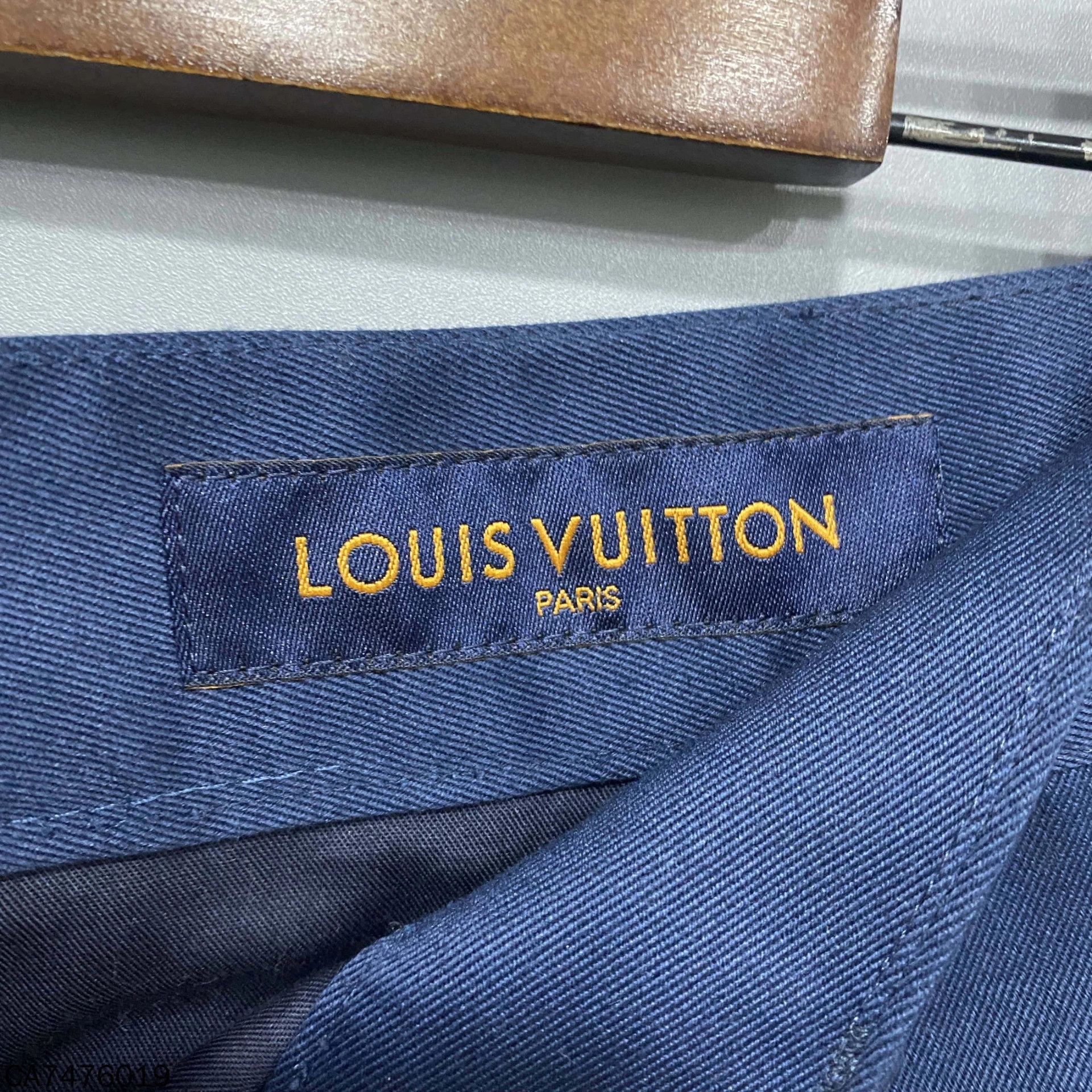 Louis Vuitton Louis Vuitton 40 new with tags trousers Size US 26 / EU 42 - 6 Thumbnail