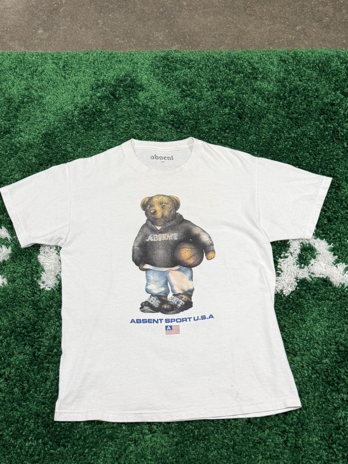 Absent Absent Sport USA Retro Bear Logo Tee White Large FTP Size US L / EU 52-54 / 3 - 8 Thumbnail