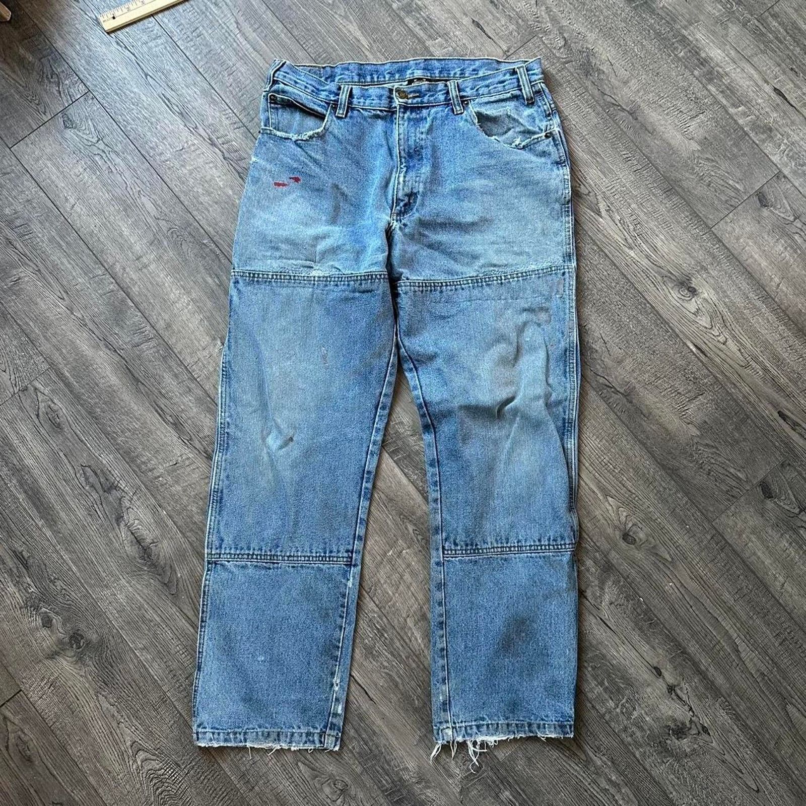 Vintage Vintage Thrashed Blue Denim Double Knee Baggy Work Jeans Size US 34 / EU 50 - 1 Thumbnail