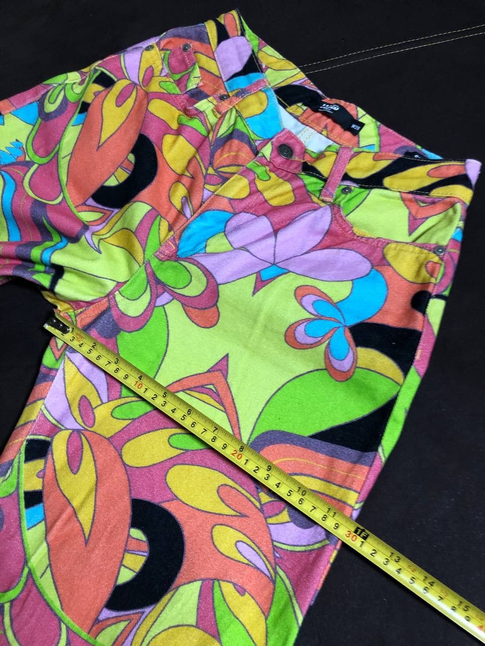 Jaded London Jaded London Tattoo Slouchy Fit Jeans Multicoloured print Size 28" / US 6 / IT 42 - 11 Thumbnail