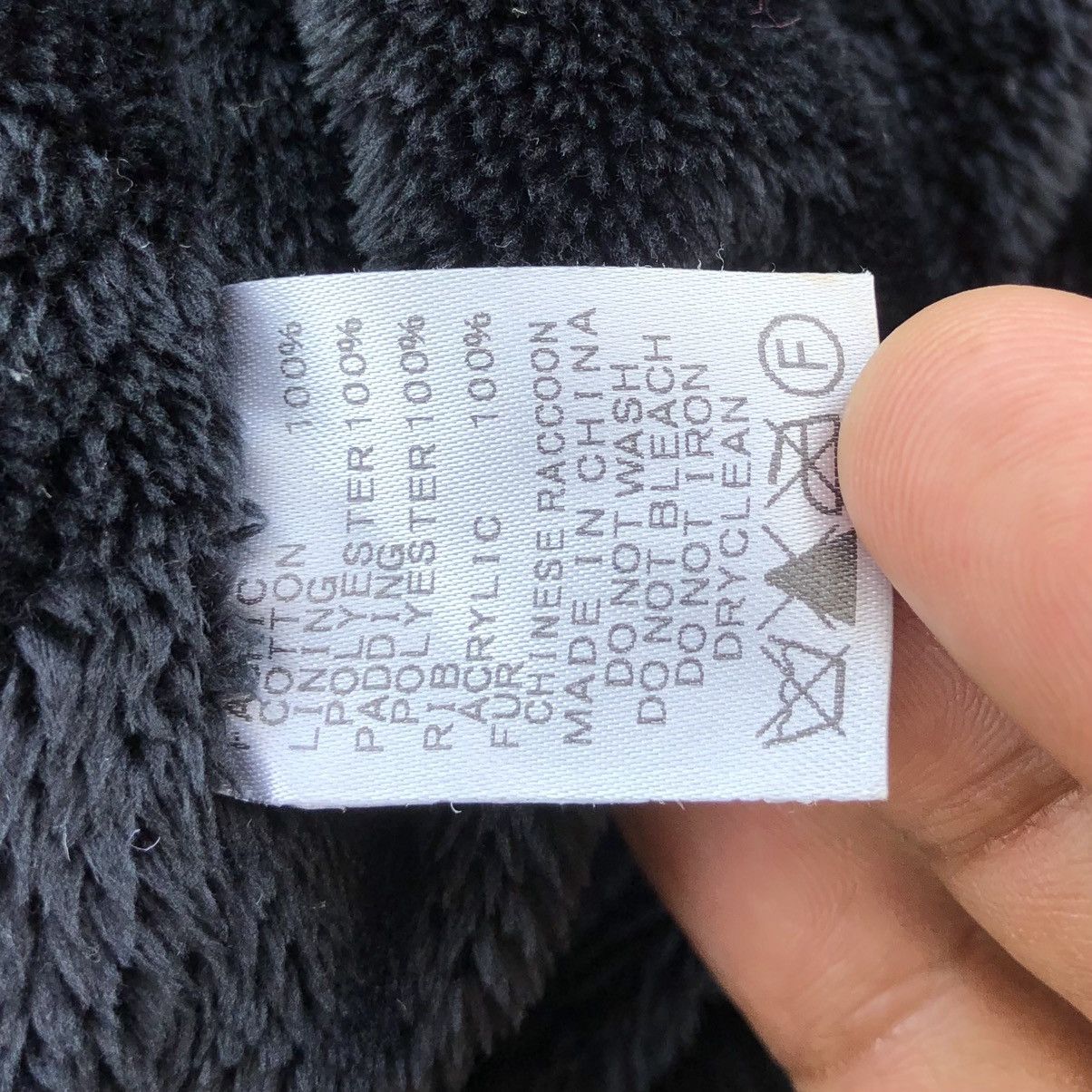 Karl Kani Karl Kani Acrylic Fur Raccoon Hoodie Lined Fleece Jacket Size US M / EU 48-50 / 2 - 19 Thumbnail