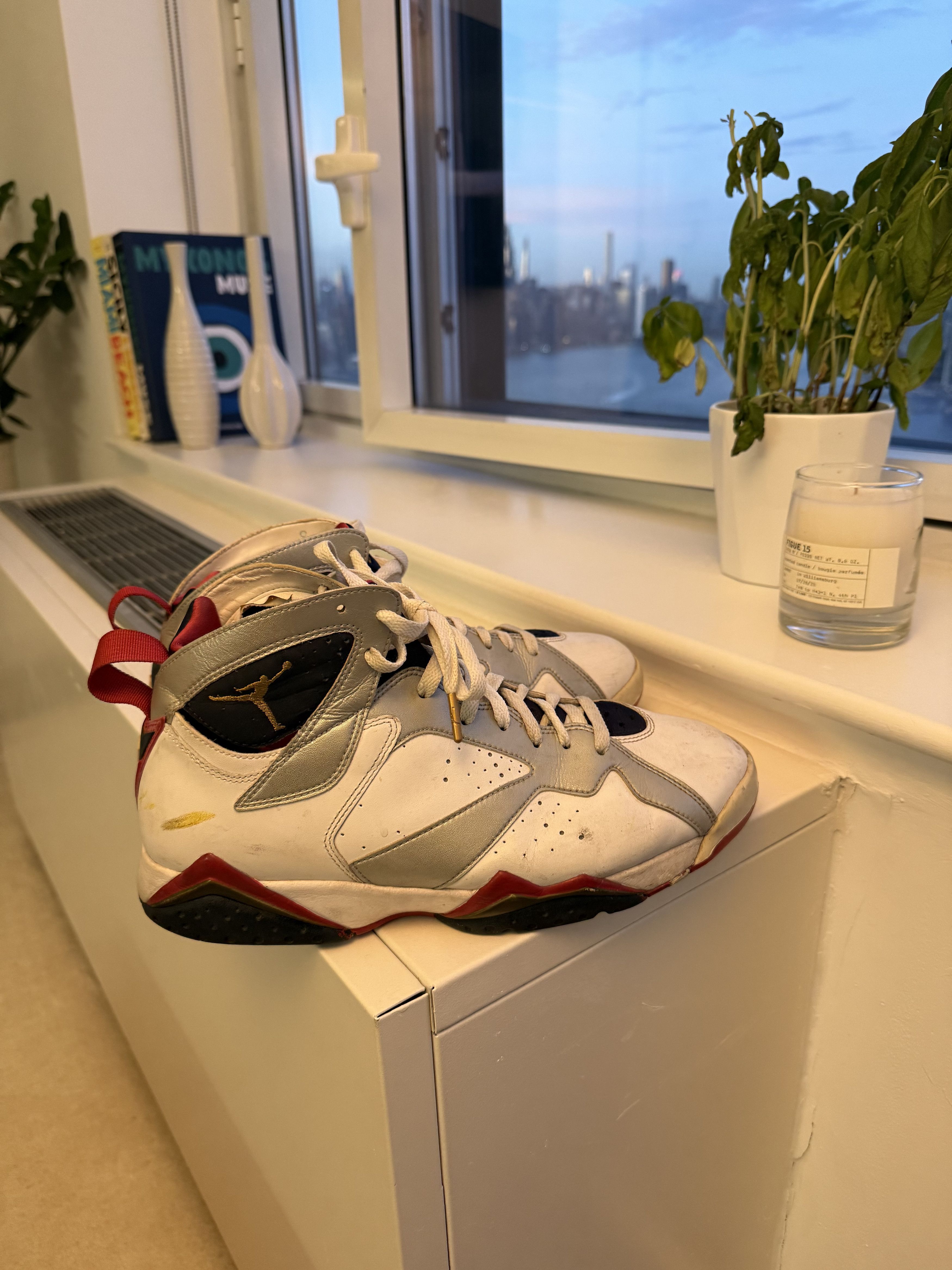 Jordan Brand Jordan 7 Retro Olympics Size US 10.5 / EU 43-44 - 3 Thumbnail