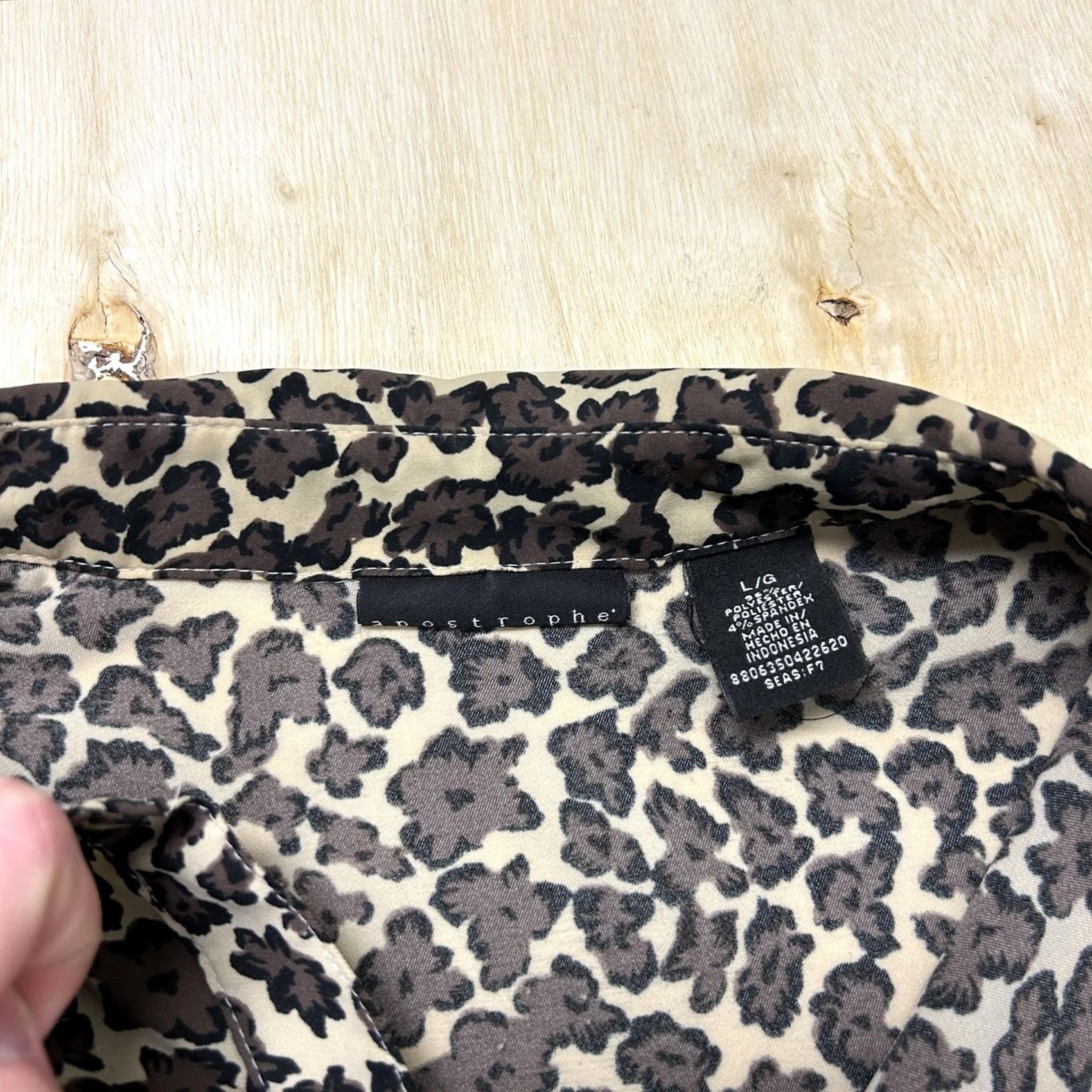 Vintage Y2K Apostrophe Button Up Shirt Womens Large Leopard Animal Print Long Sleeve Brown Size L / US 10 / IT 46 - 2 Thumbnail