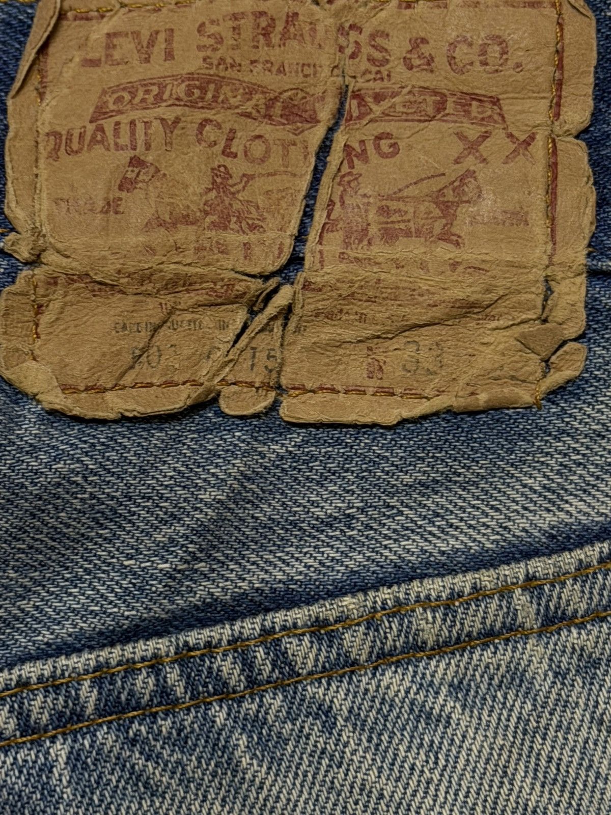 Levi's Vintage 70s Levis 501 Blue Mud Wash Distressed Straight Leg Size US 31 - 6 Thumbnail