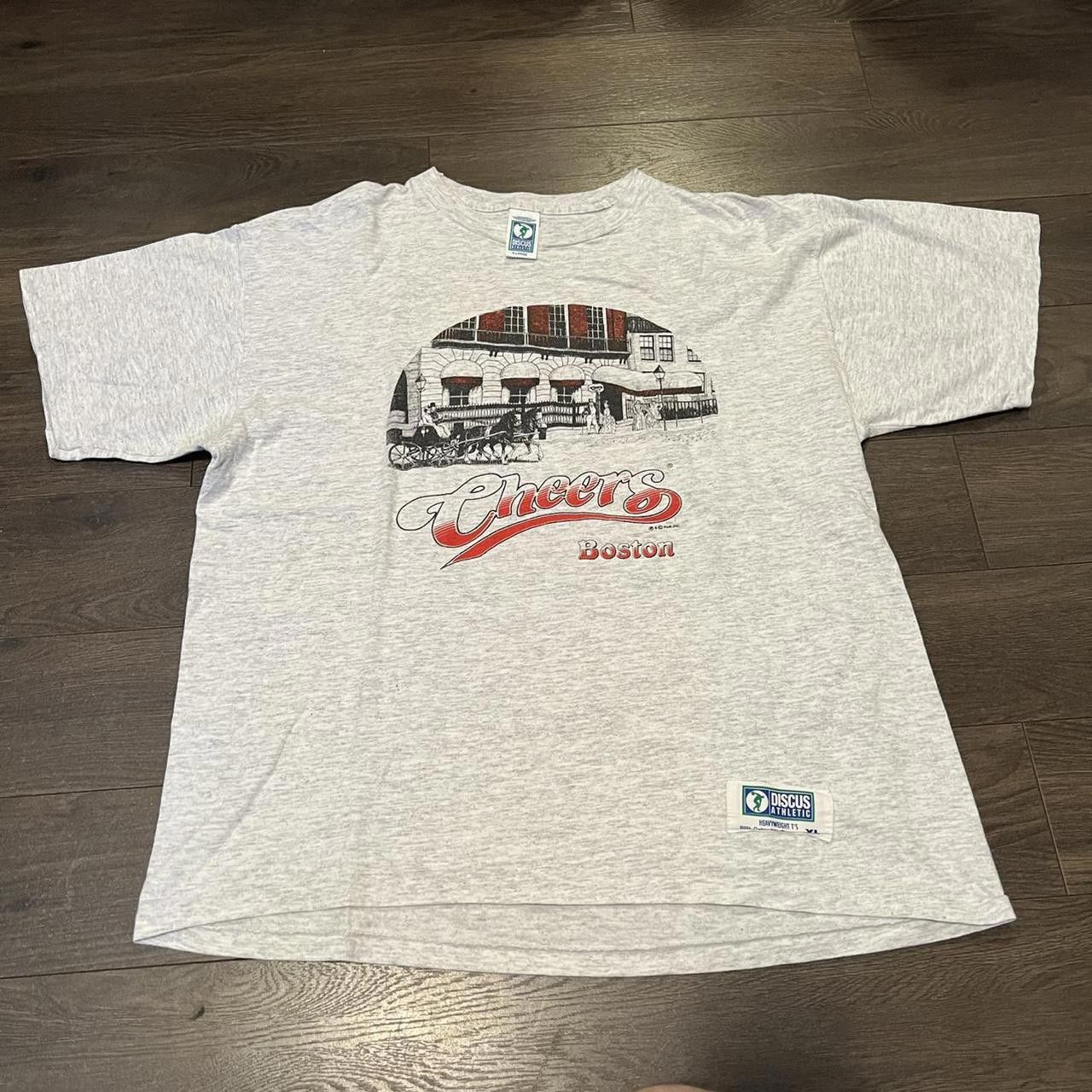 Designer Vintage Cheers Boston T Shirt 90s Size US XL / EU 56 / 4 - 2 Thumbnail