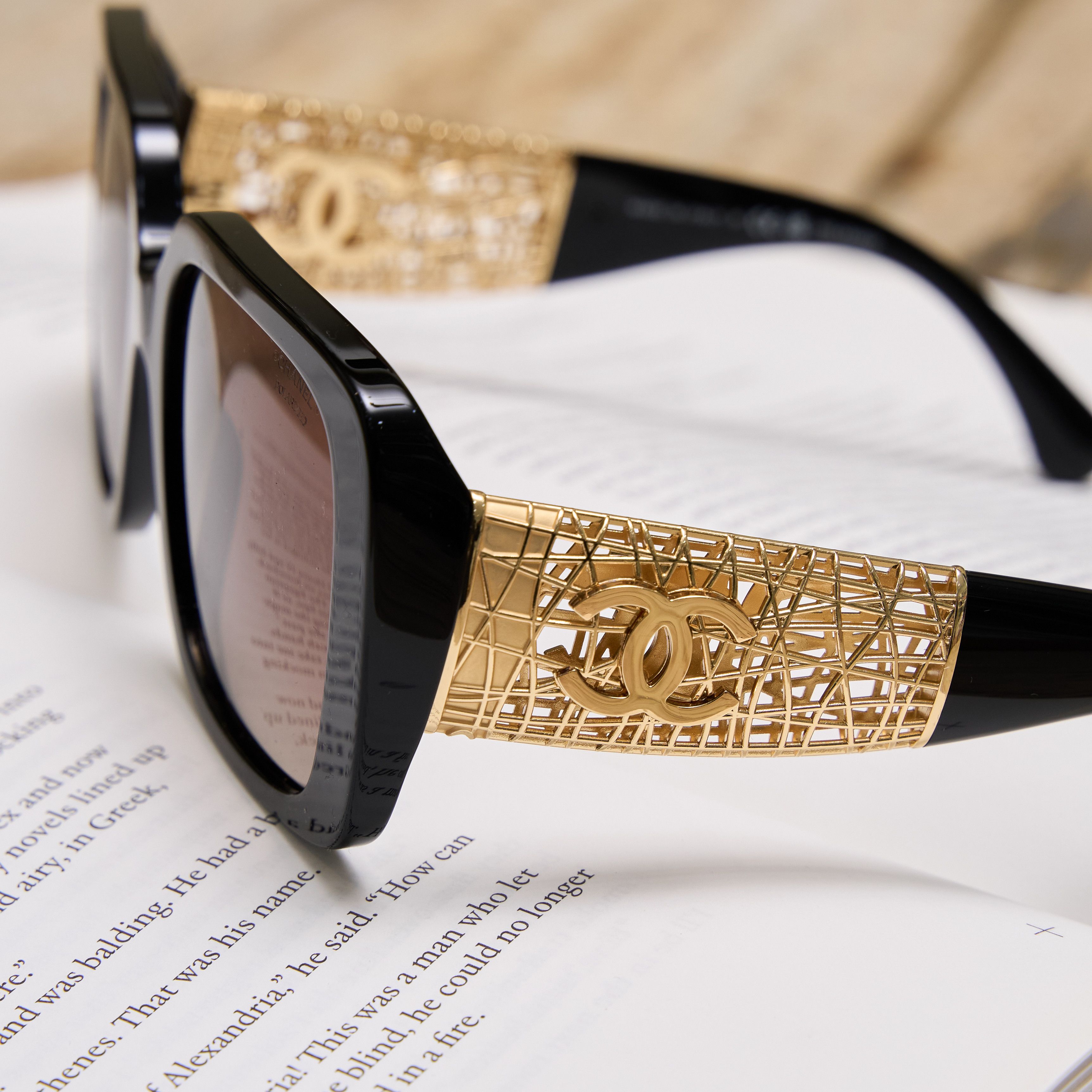 Chanel CHANEL 0CH5532 C622S9 Sunglasses Size ONE SIZE - 3 Thumbnail