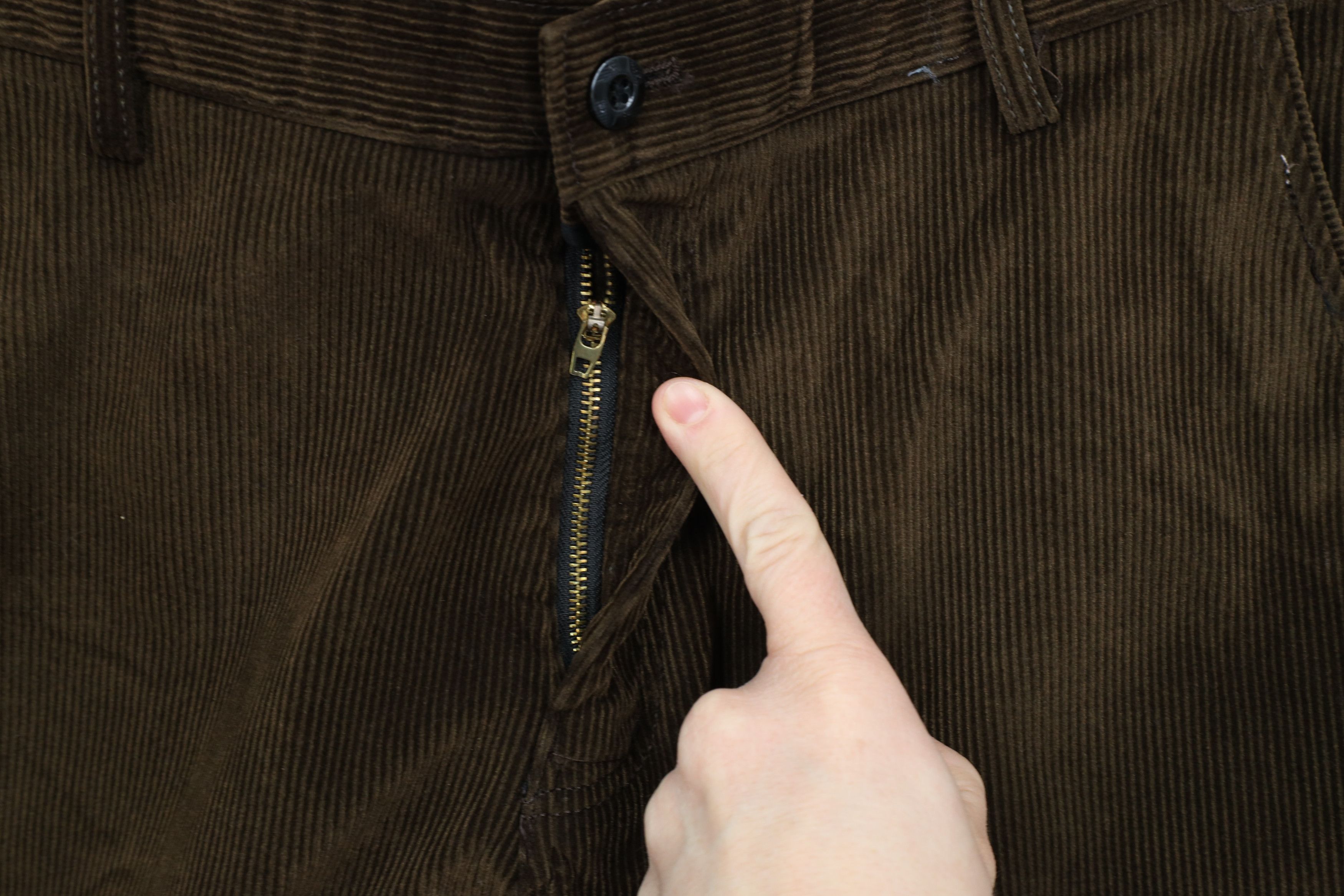 Vintage Vintage 90s Streetwear Leg Corduroy Chino Pants Brown Size US 32 / EU 48 - 5 Thumbnail