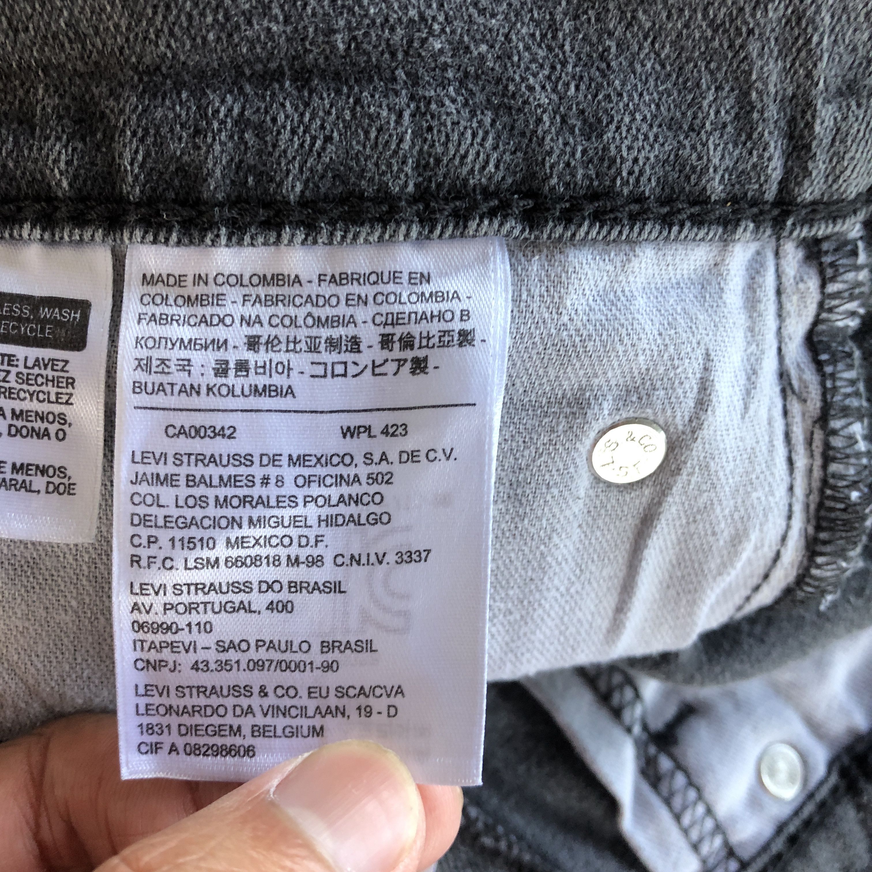 Levi's Vintage Y2K Dirty Levis Jeans Levi's Super Faded Black Denim Size US 32 / EU 48 - 11 Thumbnail