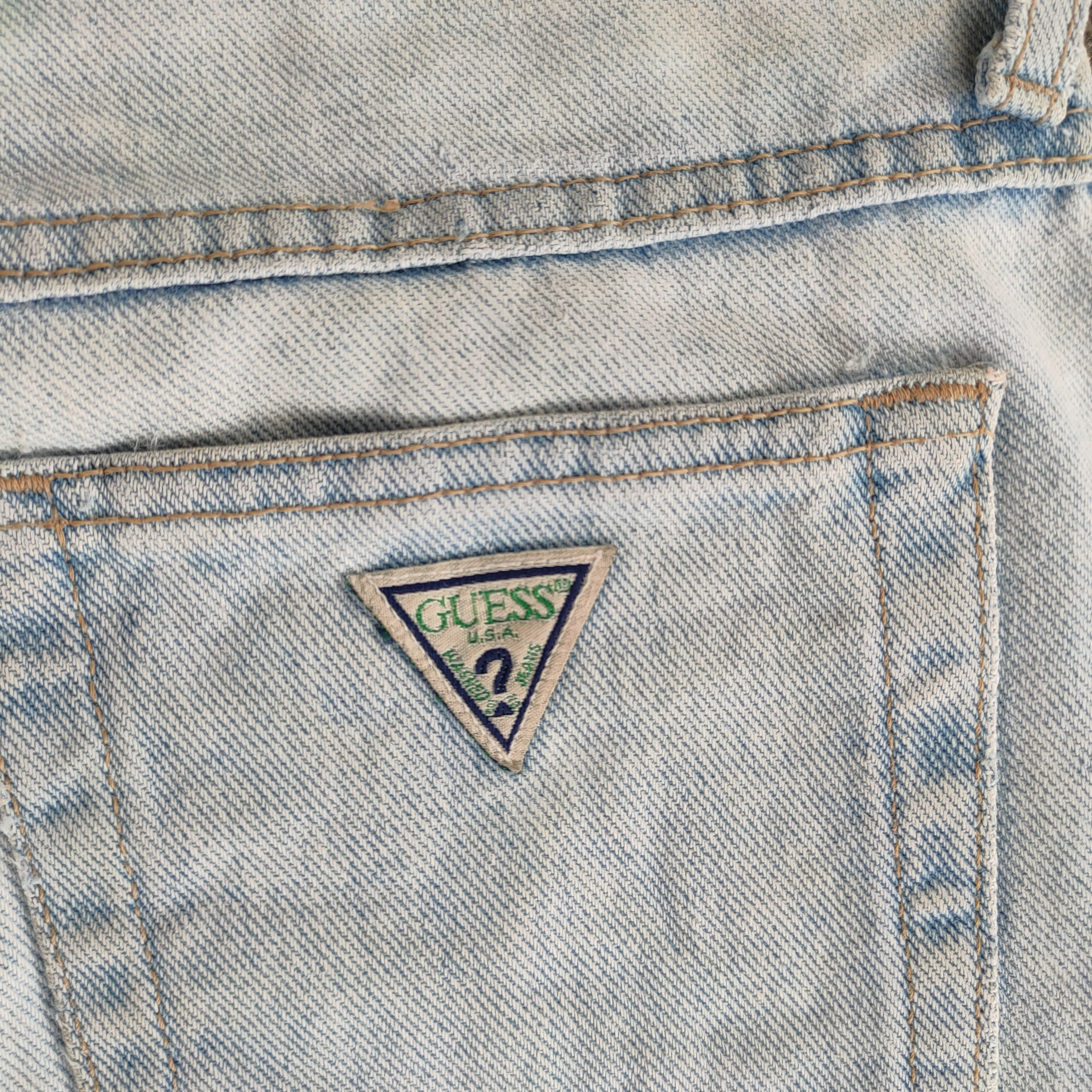 Guess VINTAGE GUESS BUTTON FLY FADED BLUE JEANS DENIM PANTS Size US 32 / EU 48 - 11 Thumbnail