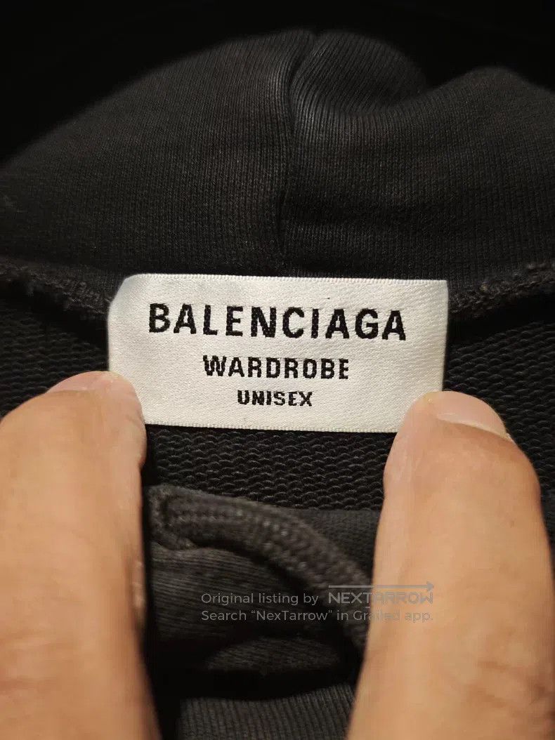Balenciaga Balenciaga Solid Color Logo Letter Long Sleeve Hoodie Size US S / EU 44-46 / 1 - 2 Thumbnail