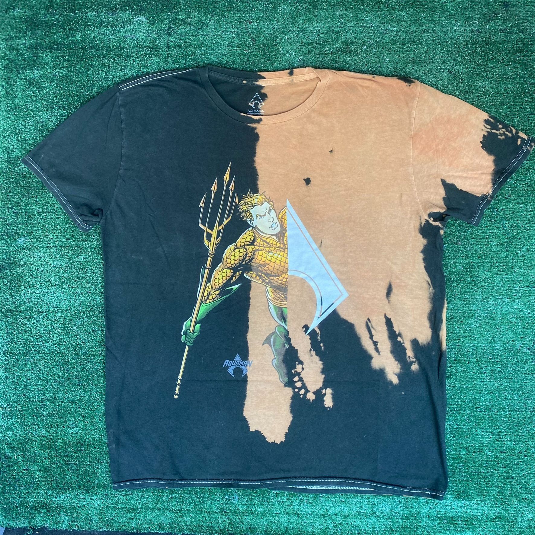 DC Comics Vintage Y2K Aquaman Shirt DC Comics Bleached Superhero Tee Size US L / EU 52-54 / 3 - 1 Thumbnail