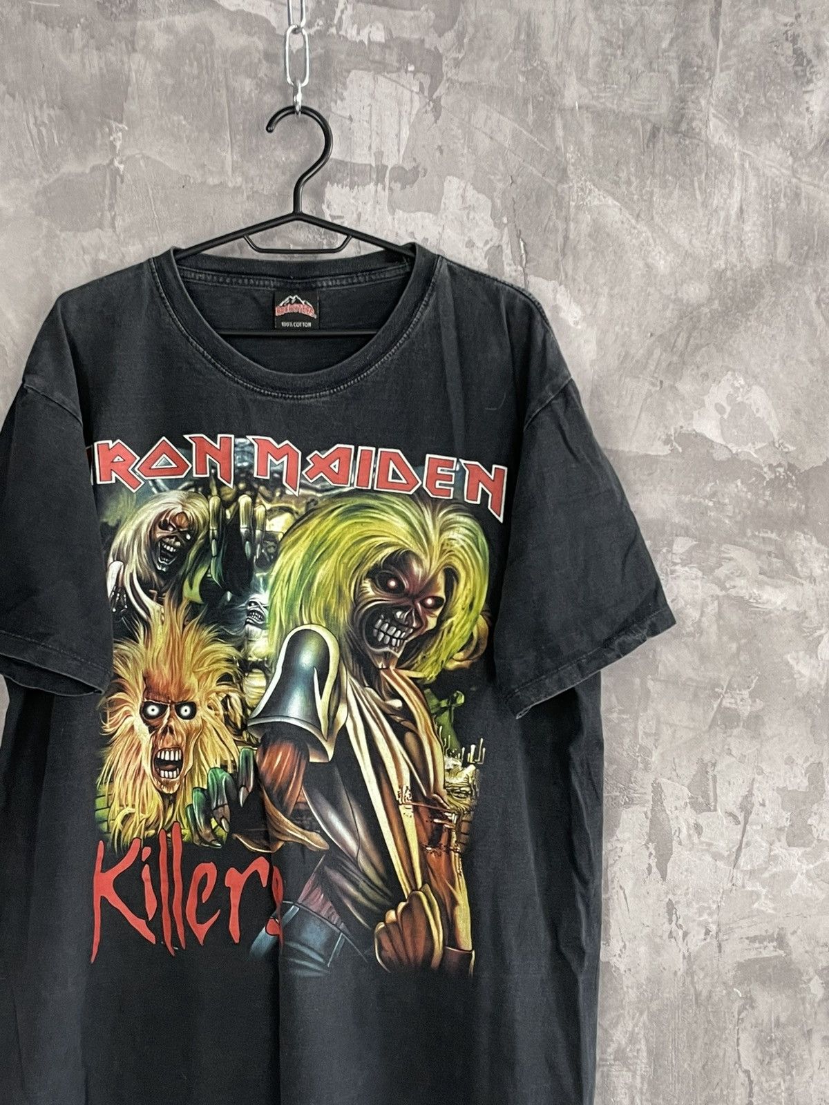 Vintage Iron Maiden Vintage Grunge Vibe Rock t-shirt Size US XL / EU 56 / 4 - 4 Thumbnail