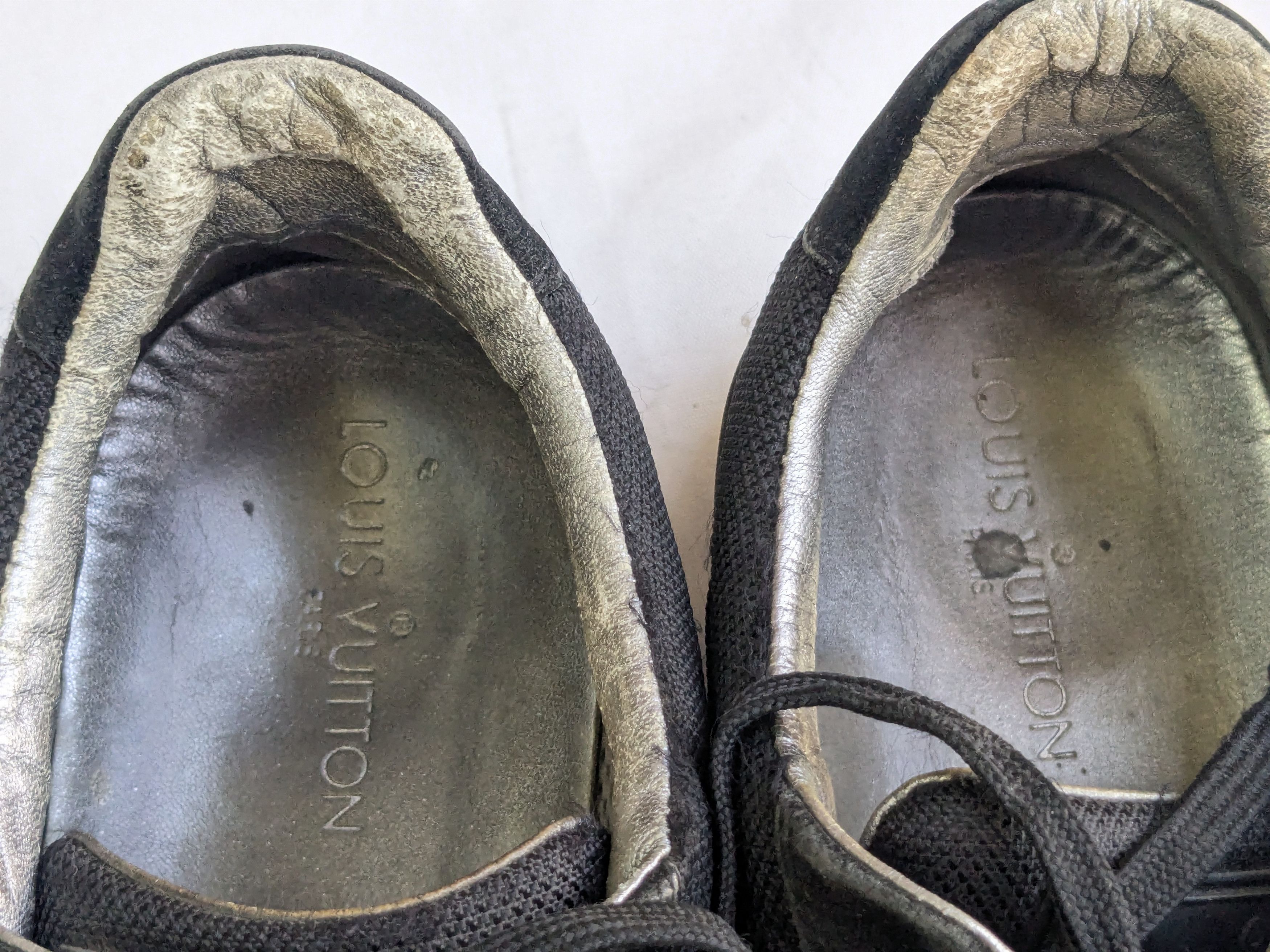 Louis Vuitton Louis Vuitton Sneakers Black 9.5 Low Tops Suede Size US 9.5 / EU 42-43 - 2 Thumbnail