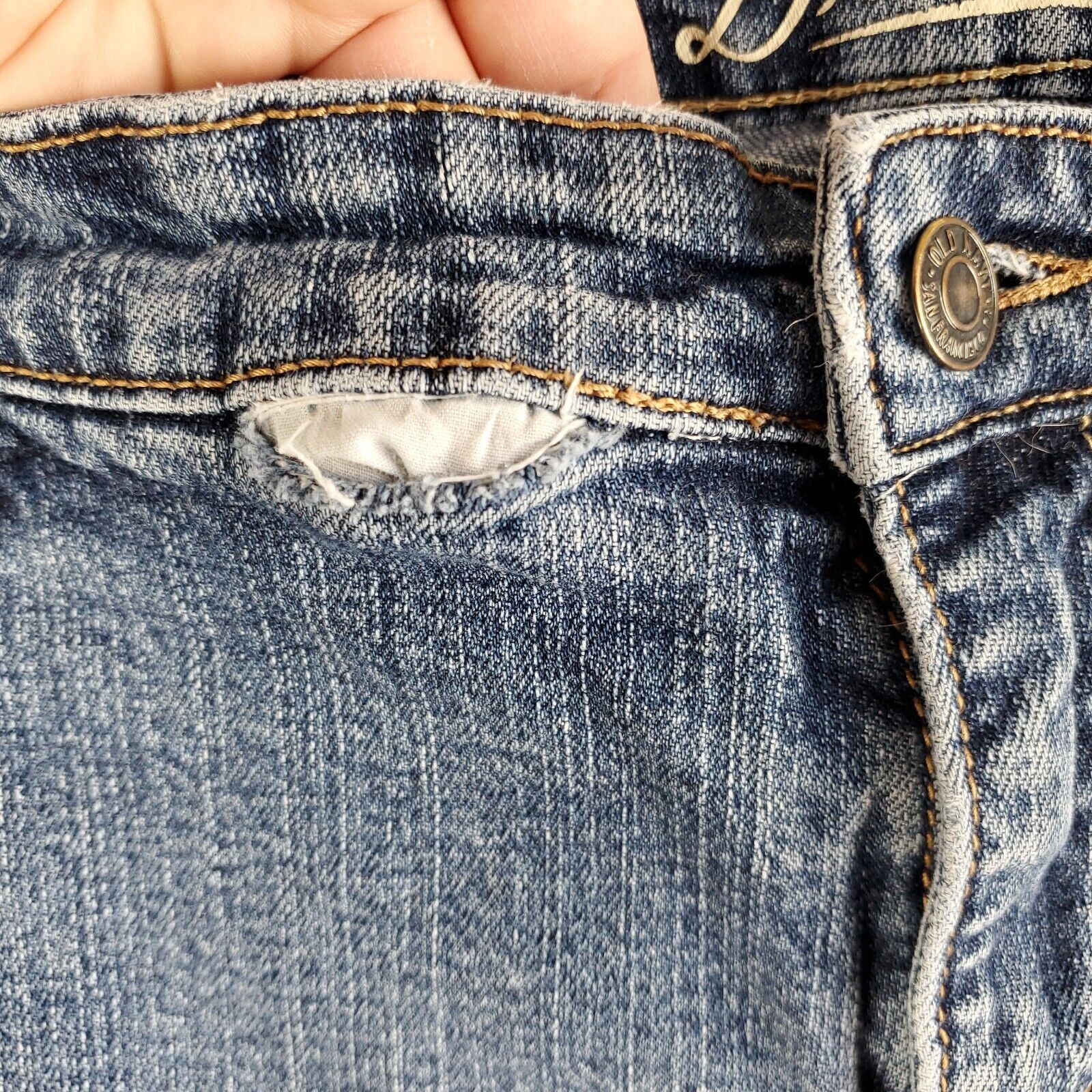 Old Navy Old Navy Jeans Womens 14 Dreamer Relaxed Bootcut Mid Rise Size 36" / US 14 / IT 50 - 6 Thumbnail