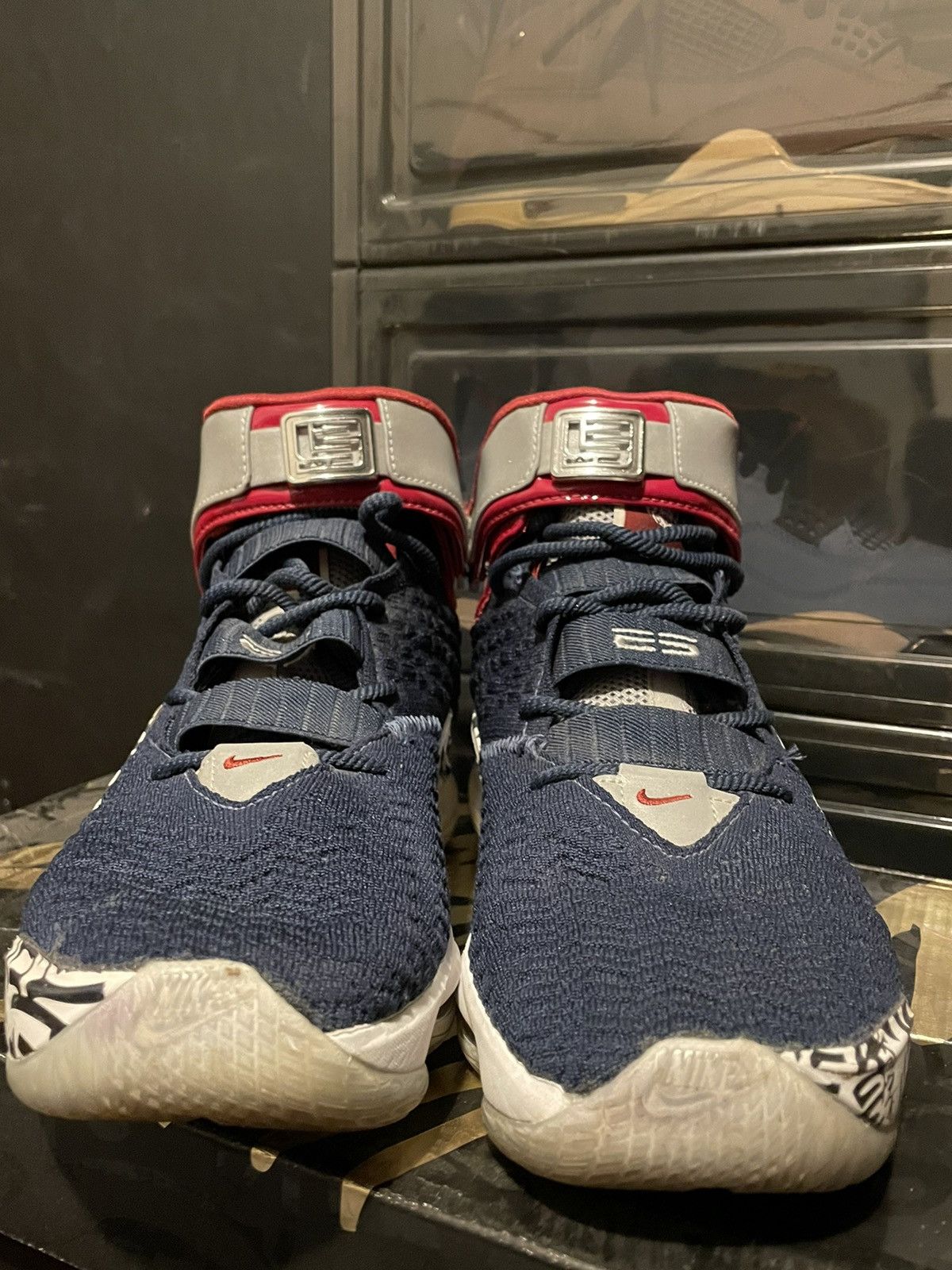 Nike Lebron 17 graffiti navy blue Size US 8.5 / EU 41-42 - 9 Thumbnail