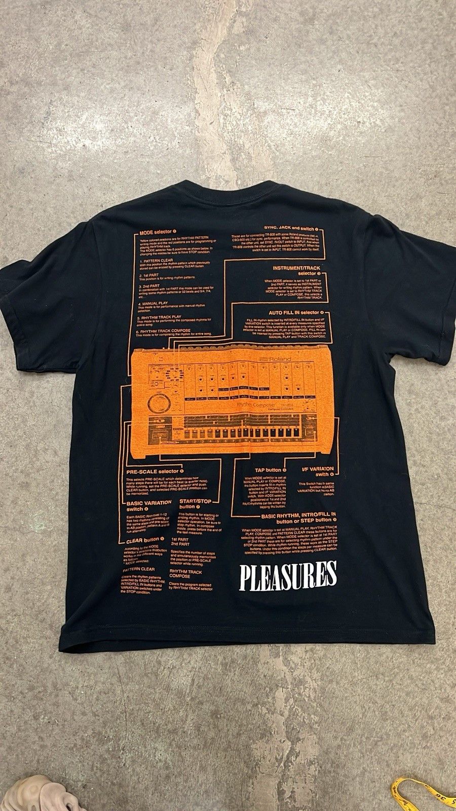 Pleasures Roland x Pleasures Black Tee Size Medium Size US M / EU 48-50 / 2 - 5 Thumbnail