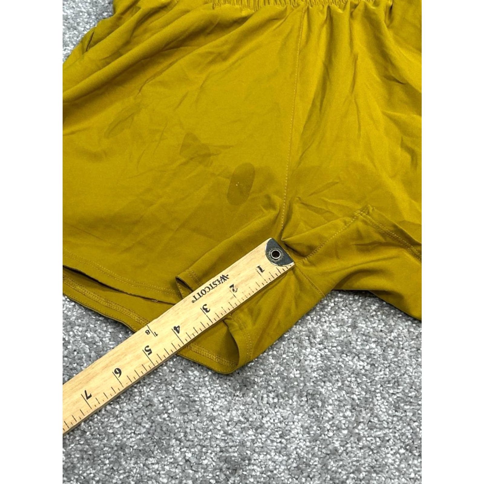 Nike Nike Running Shorts Womens Small Yellow Dri Fit Brief Liner Swoosh Logo Stretch Shirt Size 28" / US 6 / IT 42 - 4 Thumbnail