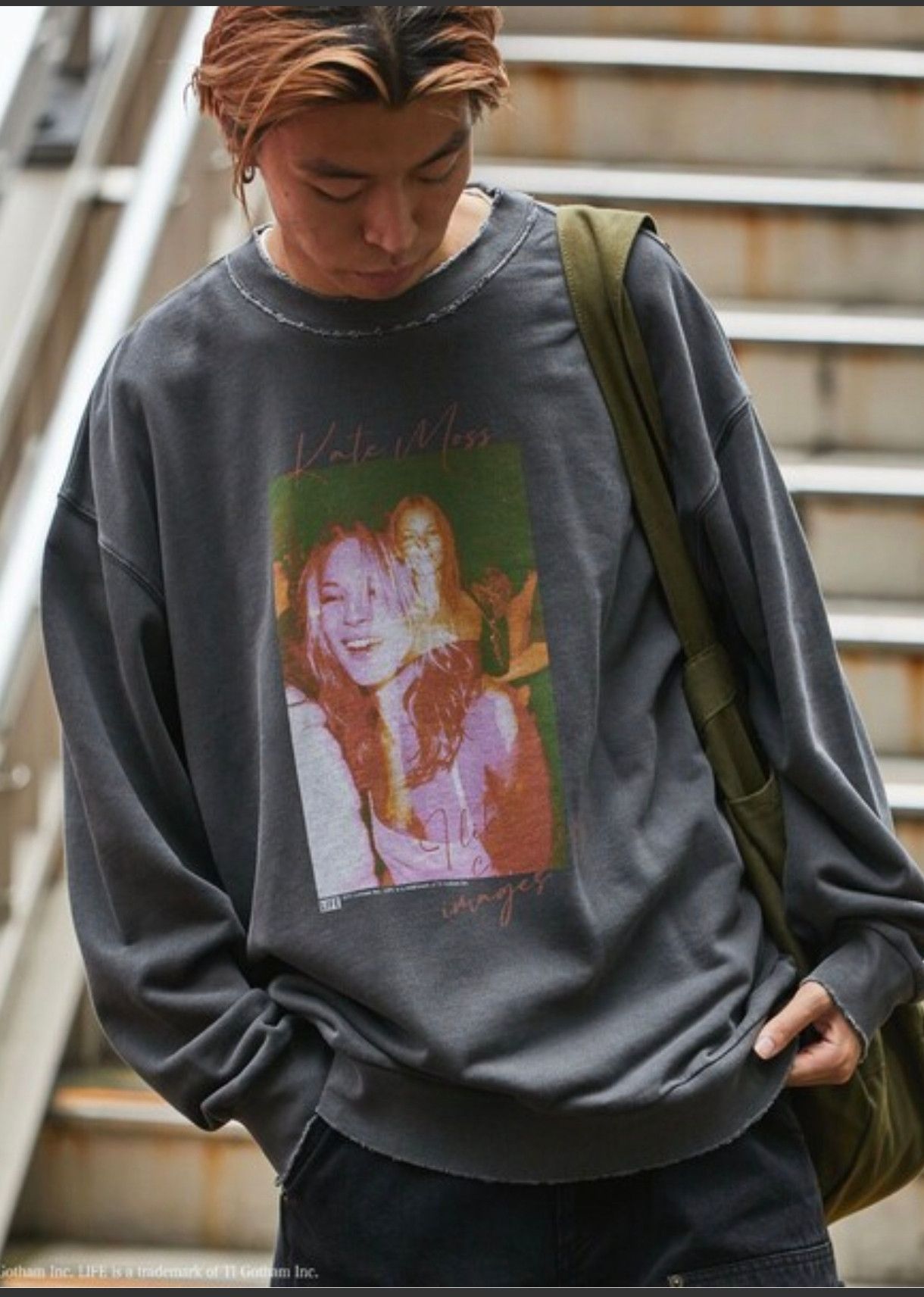 Japanese Brand Vintage Style Screen Star x Life Magazine Kate Moss Size US L / EU 52-54 / 3 - 11 Thumbnail