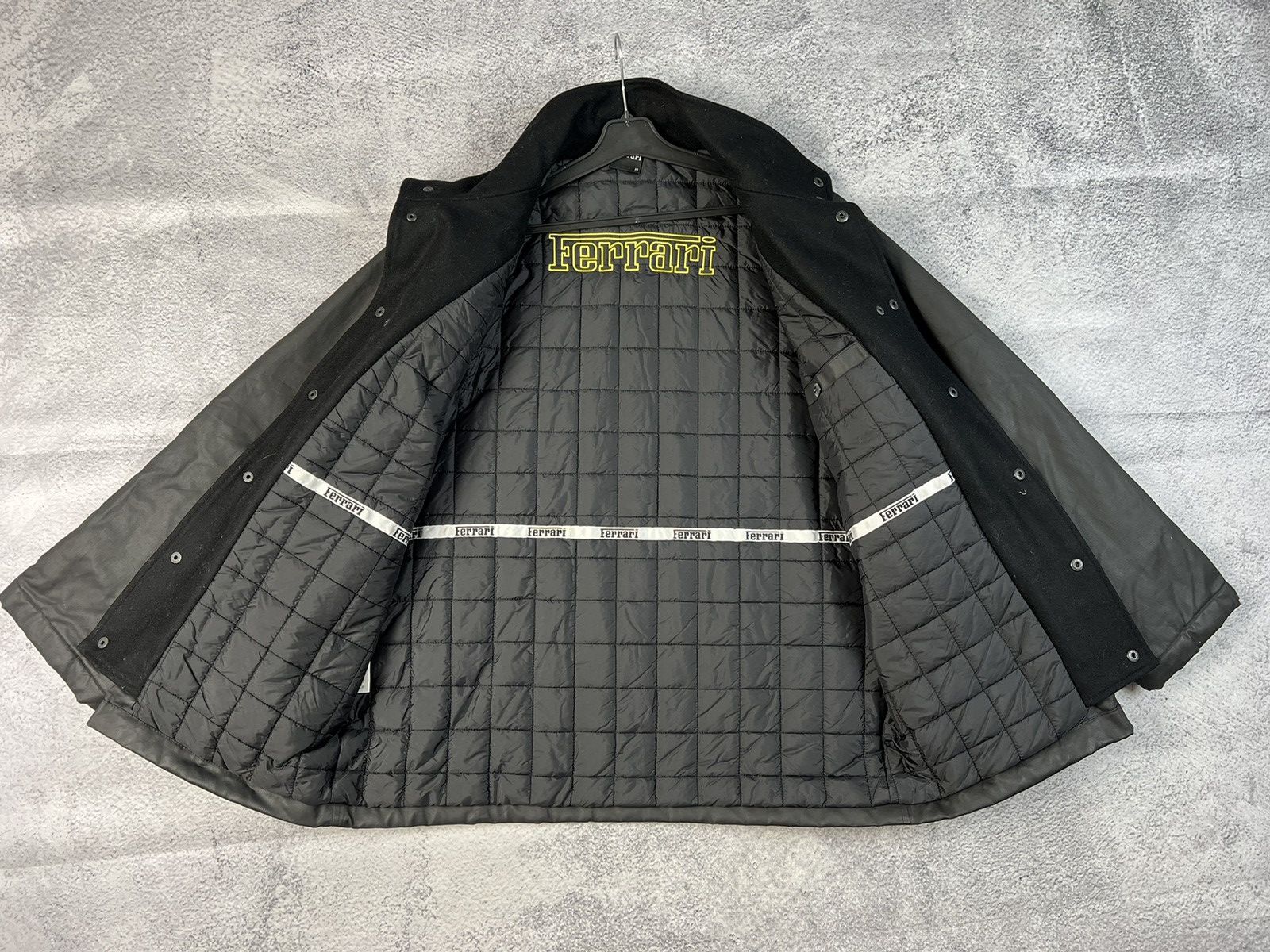 Ferrari × Vintage Vintage 1999 Ferrari coat jacket Size US M / EU 48-50 / 2 - 8 Thumbnail