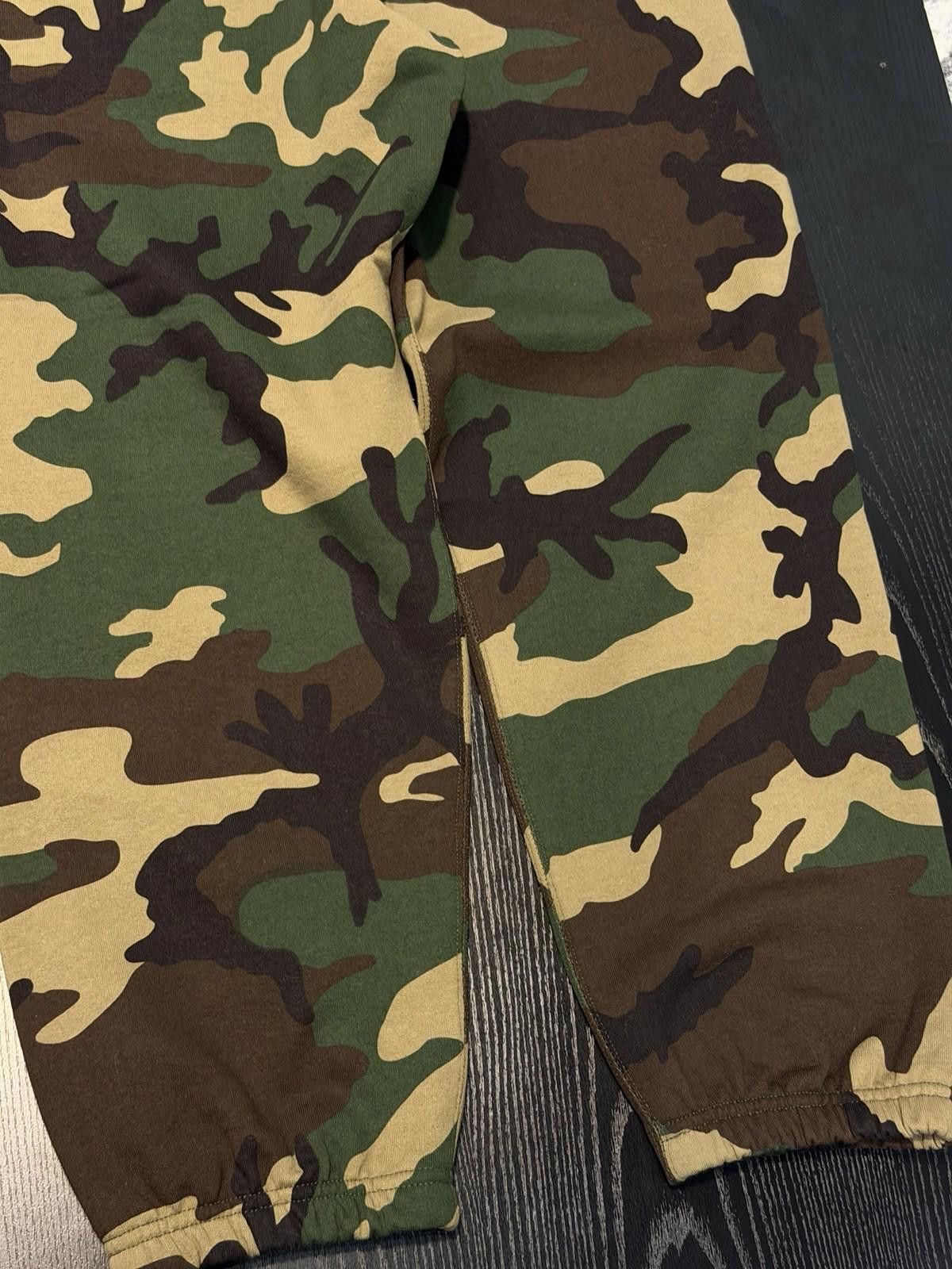Supreme Supreme S Logo Sweatpants Camo (SS25) Brand New Size Medium Size US 32 / EU 48 - 4 Thumbnail
