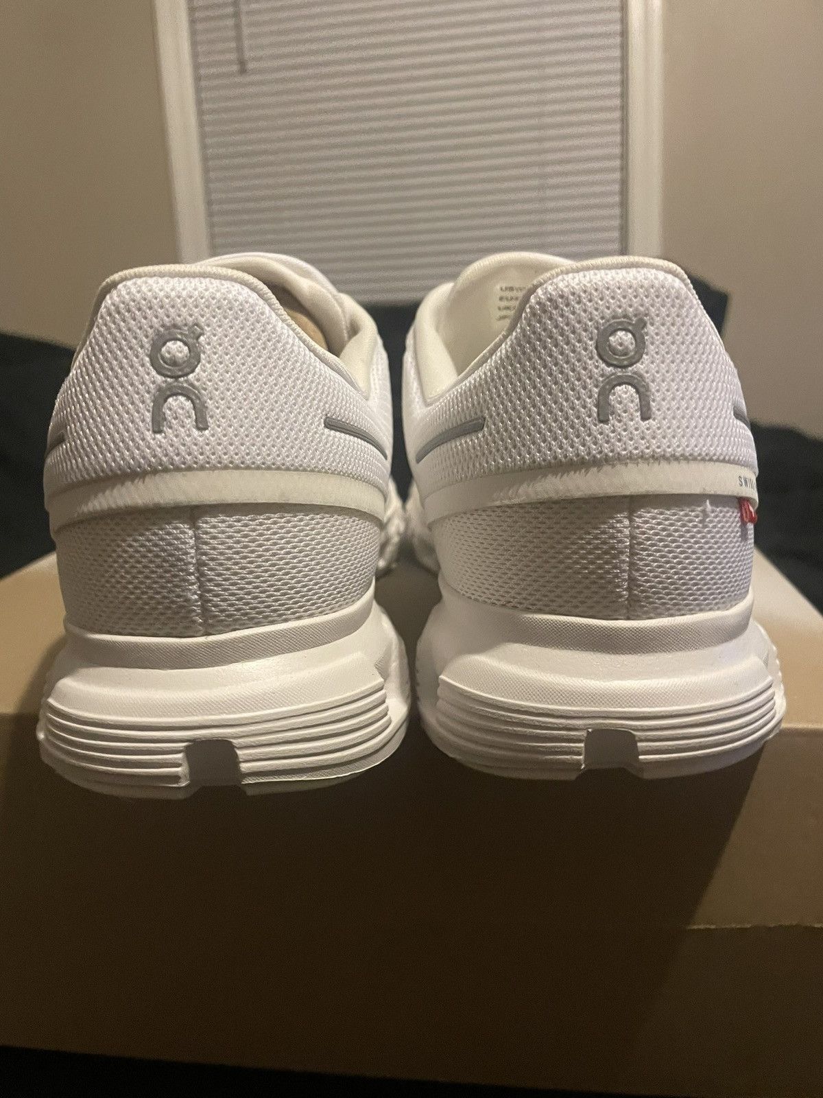 On On Cloud 6 running shoe Size US 10.5 / EU 43-44 - 4 Thumbnail