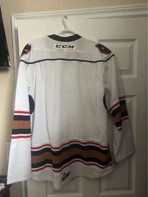 Ccm Calgary Hitman Jersey Size US M / EU 48-50 / 2 - 2 Thumbnail