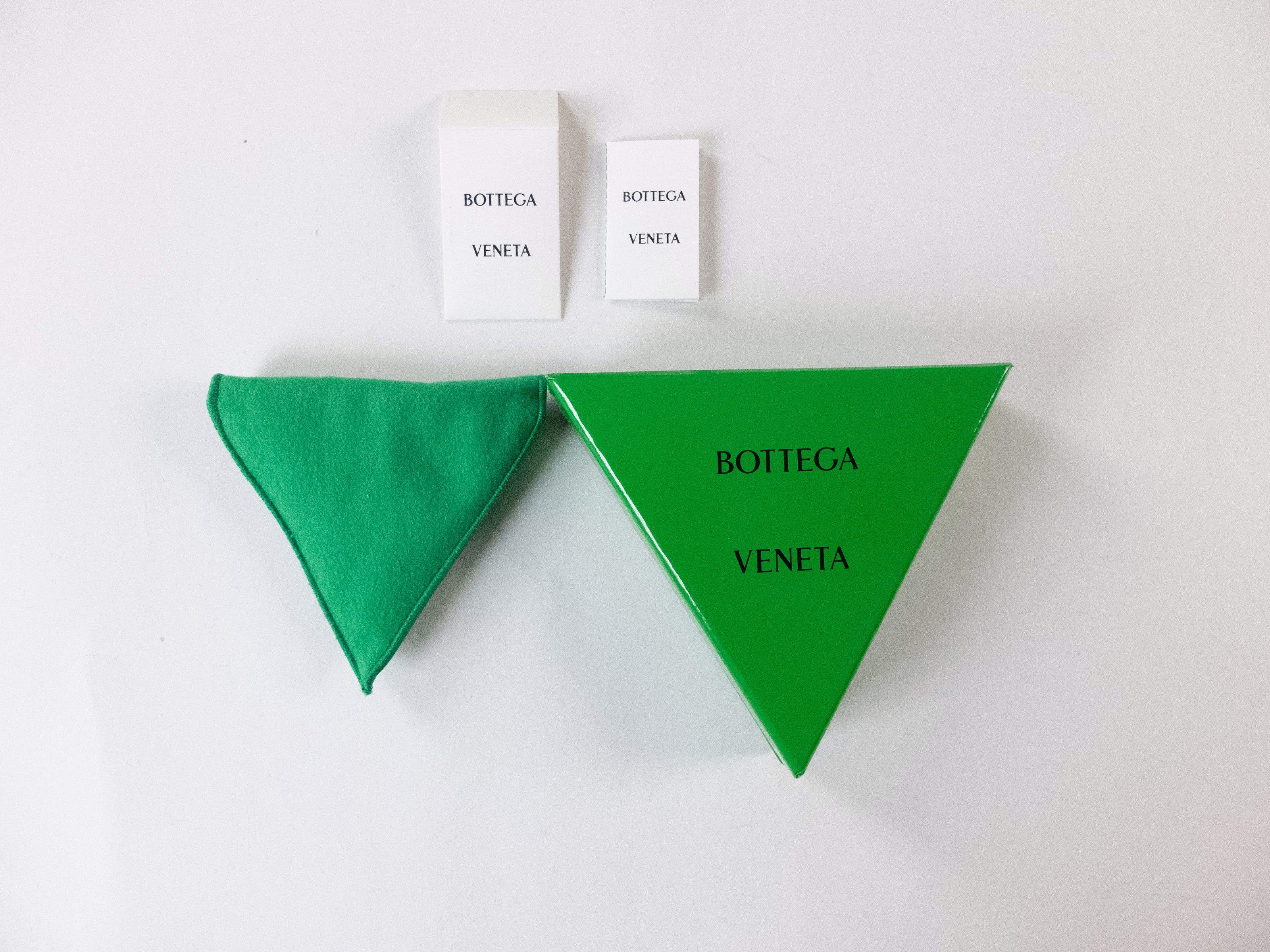 Bottega Veneta BOTTEGA VENETA Twist triangle green leather silver earrings Size ONE SIZE - 9 Thumbnail