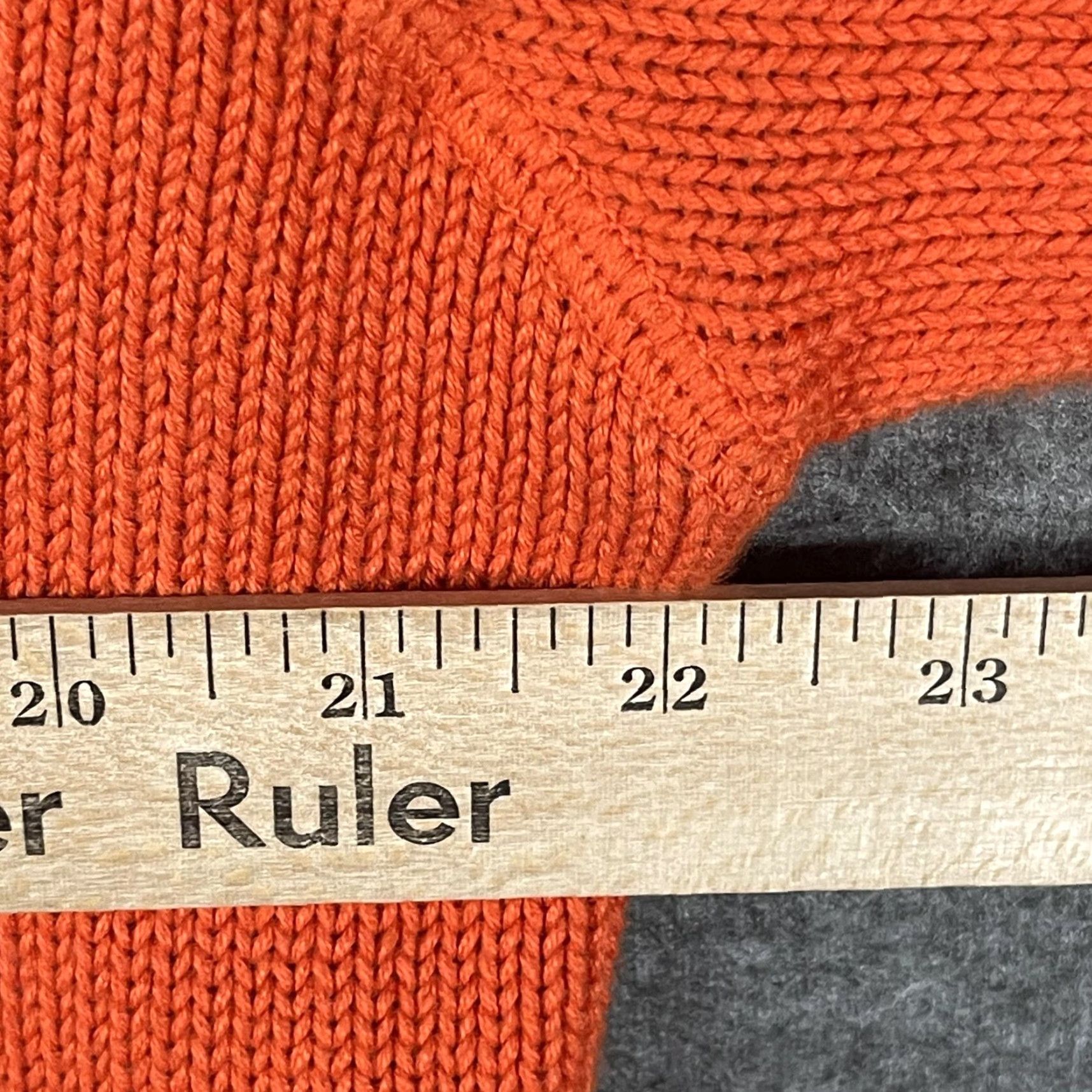Tommy Hilfiger VINTAGE Tommy Hilfiger Sweater Mens Large Orange Cotton Crest Logo Crewneck Pullover Size US L / EU 52-54 / 3 - 7 Thumbnail