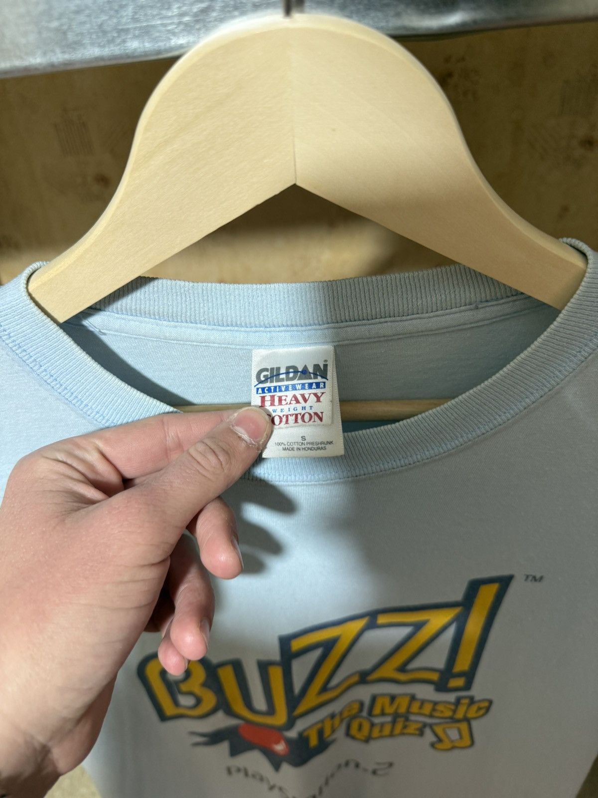 Microsoft Vintage 2000’s Buzz! The Music Quiz PlayStation 2 T-Shirt Size US S / EU 44-46 / 1 - 4 Thumbnail