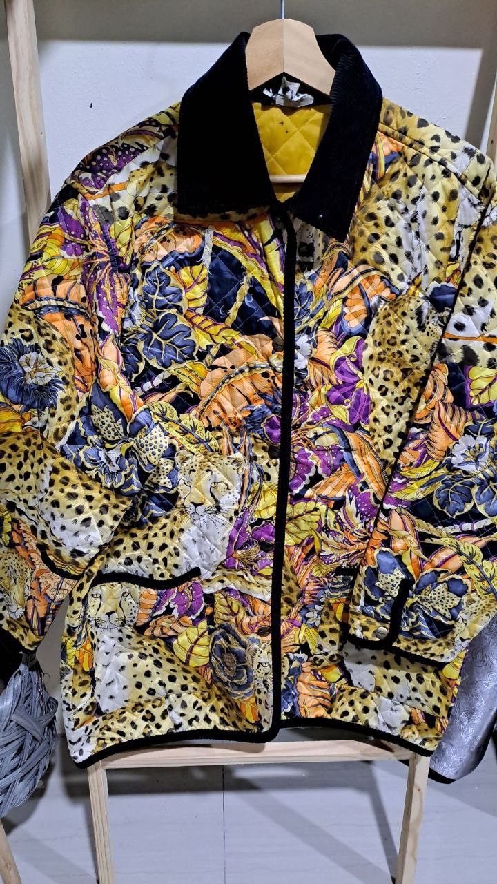 Salvatore Ferragamo Vintage 90s Salvatore Ferragamo Leopard in the Jungle Size US M / EU 48-50 / 2 - 2 Thumbnail